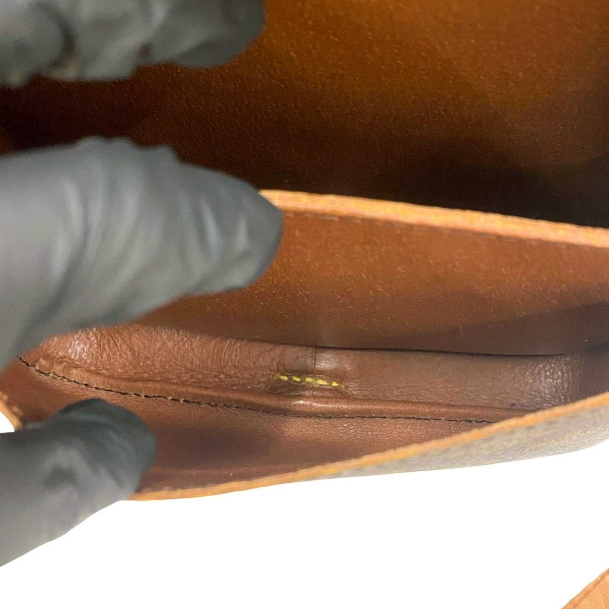 Louis Vuitton Brown Leather Pvc Pochette Shoulder Bag (Pre-Owned)