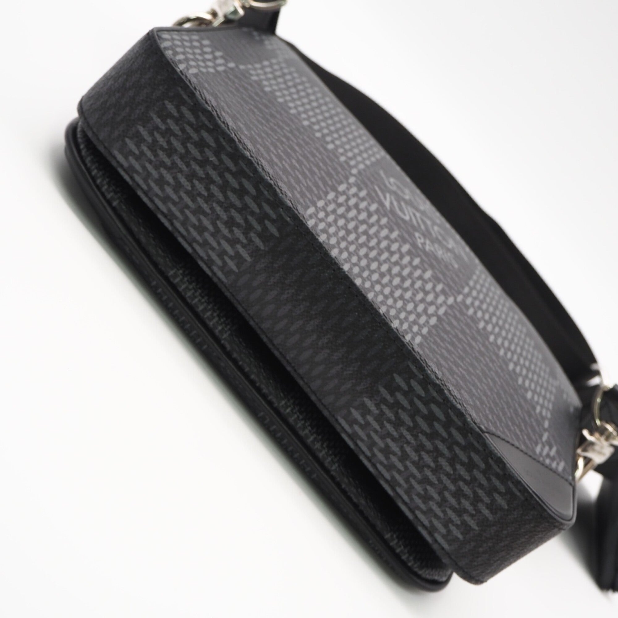 Louis Vuitton Black Gray Coated Canvas Leather Shoulder Bag (Pre-Owned)