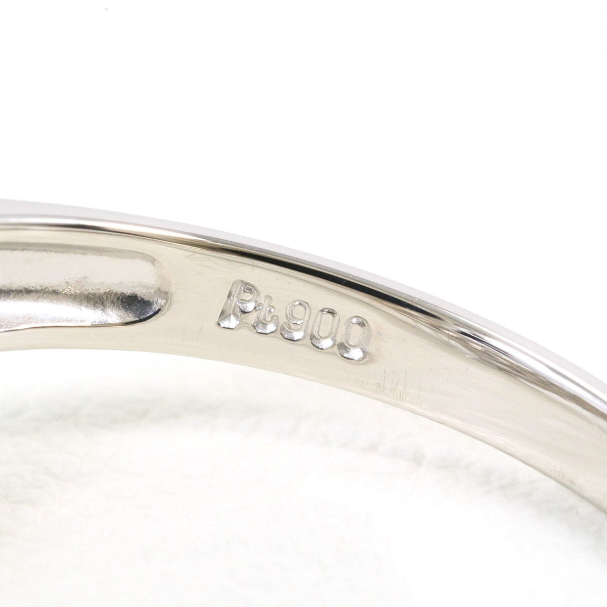 Unbranded Platinum Platinum 900 Band Ring (Pre-Owned)