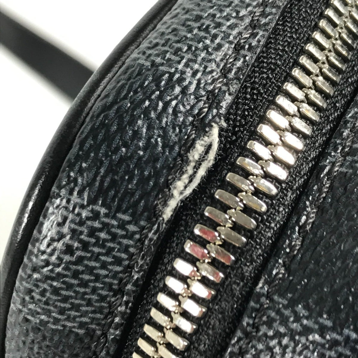 Louis Vuitton Black Damier Graphite Pochette Shoulder Bag (Pre-Owned)