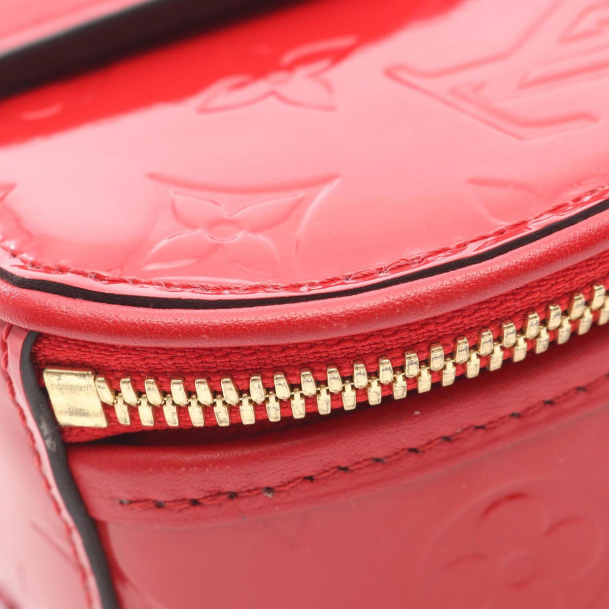 Louis Vuitton Red Color Rouge Vernis Leather Handbag Shoulder Bag (Pre-Owned)