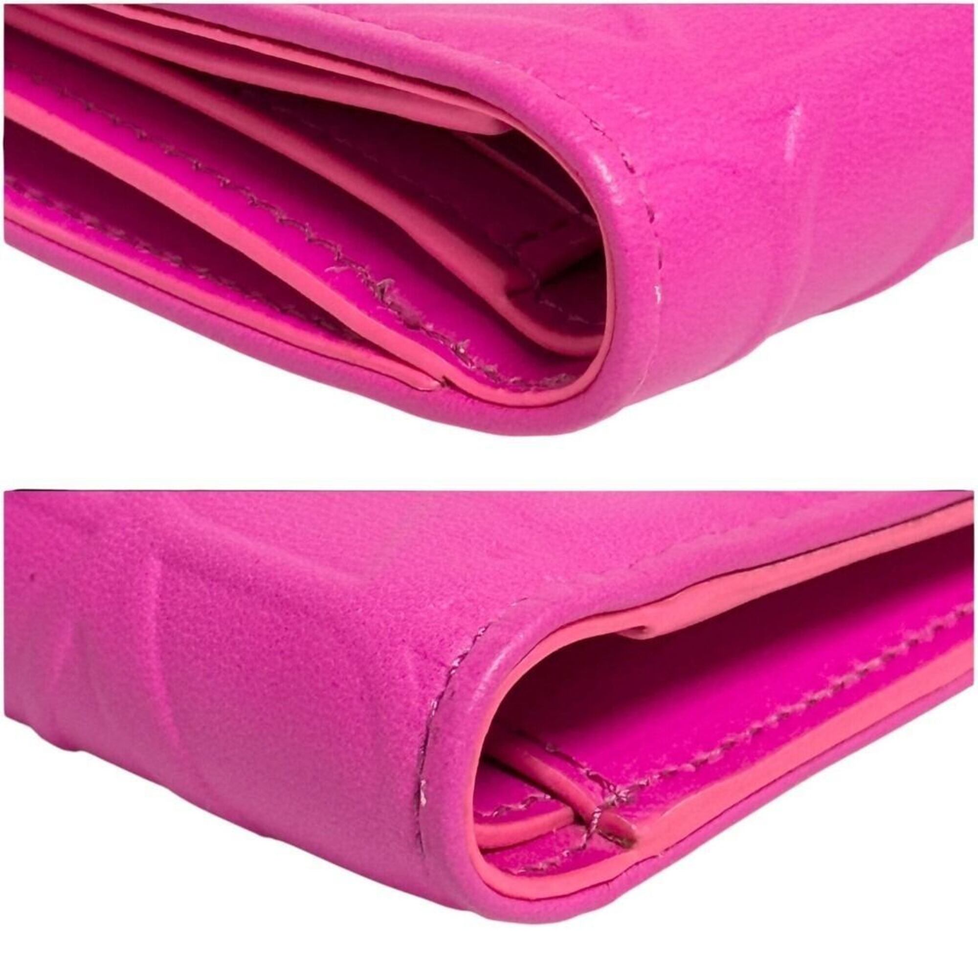 Valentino Pink Leather Coin Purse/Coin Case (Pre-Owned)