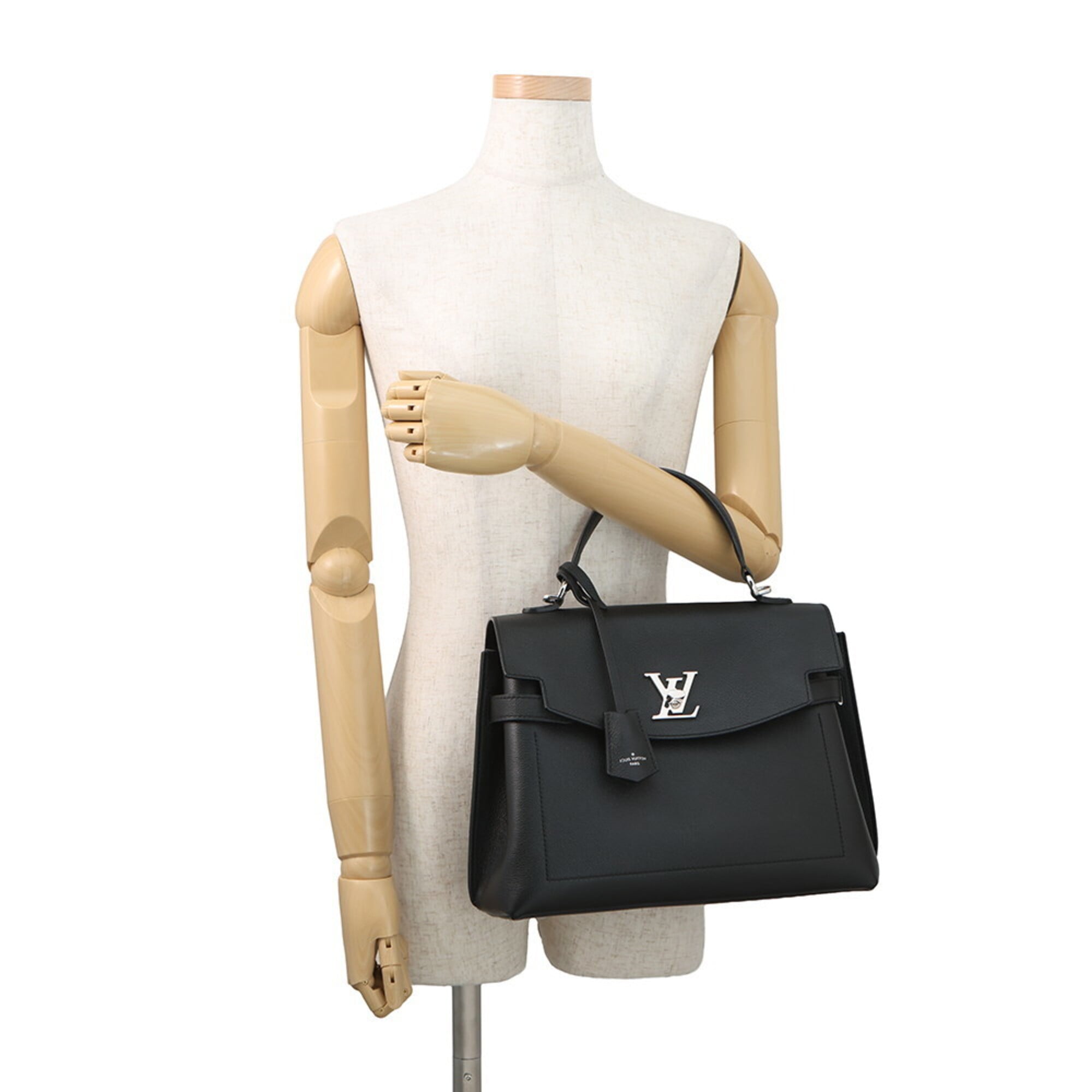 Louis Vuitton Black Noir Leather Handbag Shoulder Bag (Pre-Owned)