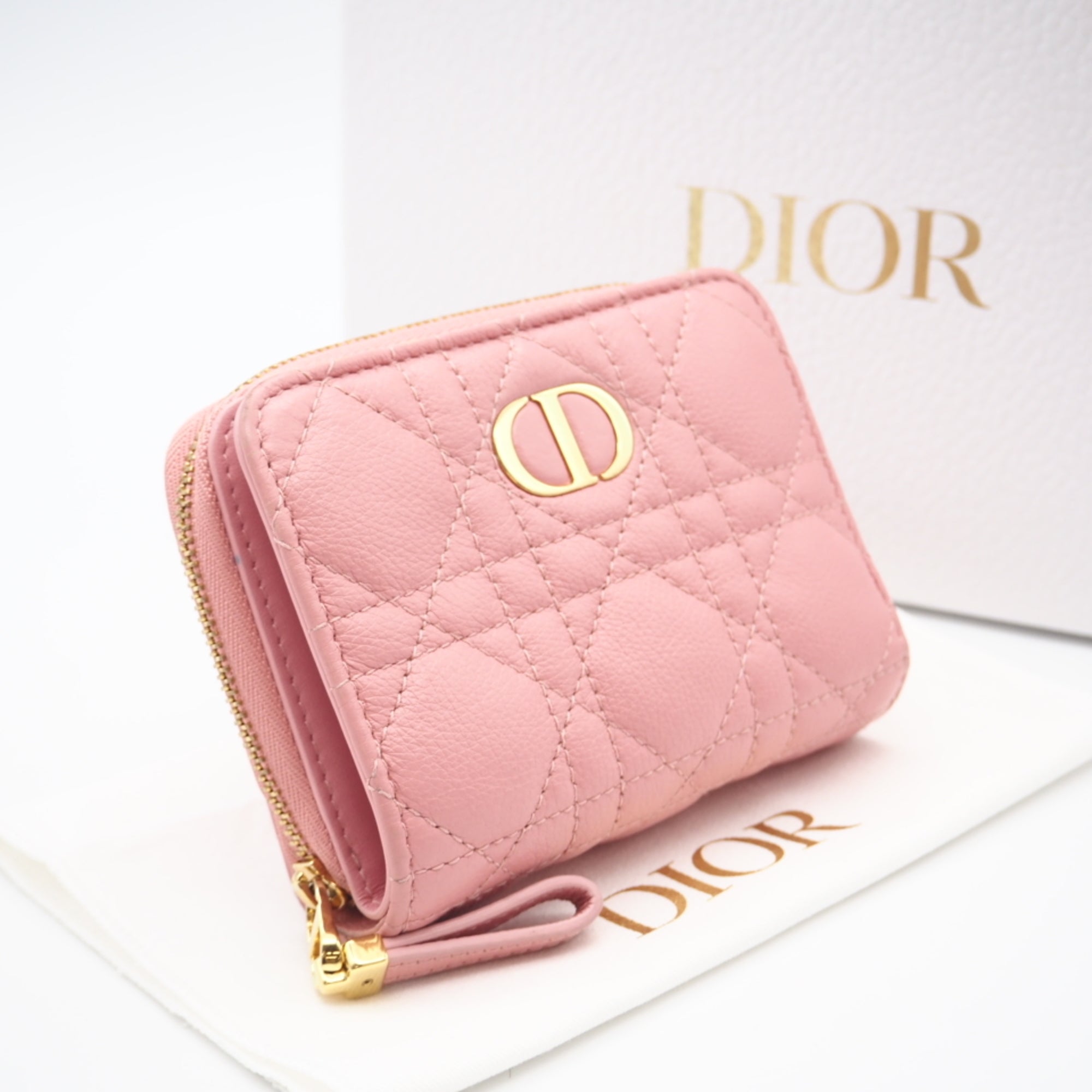 Christian Dior Pink Leather Wallet (Bi-Fold) (Pre-Owned)