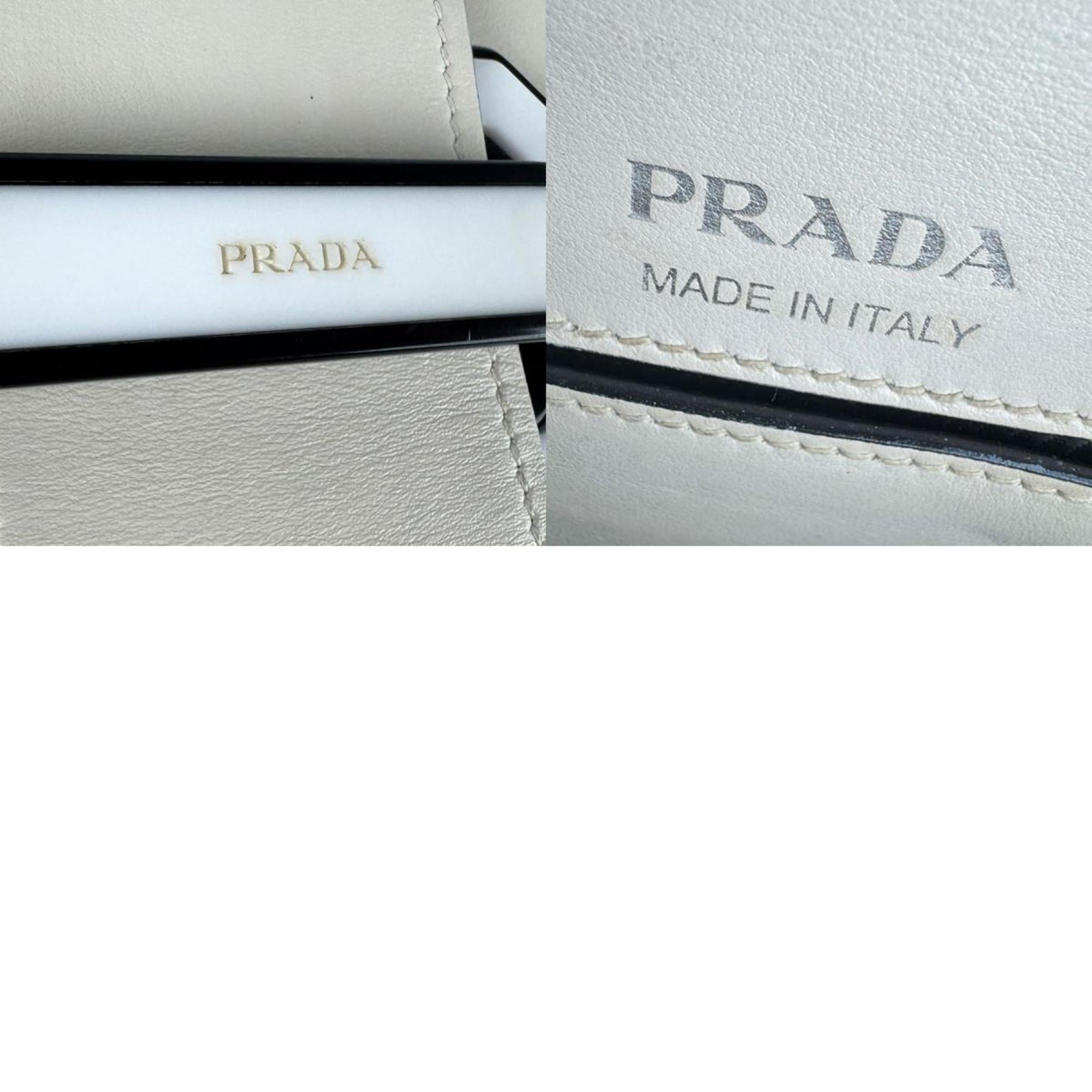 Prada Ivory Leather Shoulder Bag (Pre-Owned)