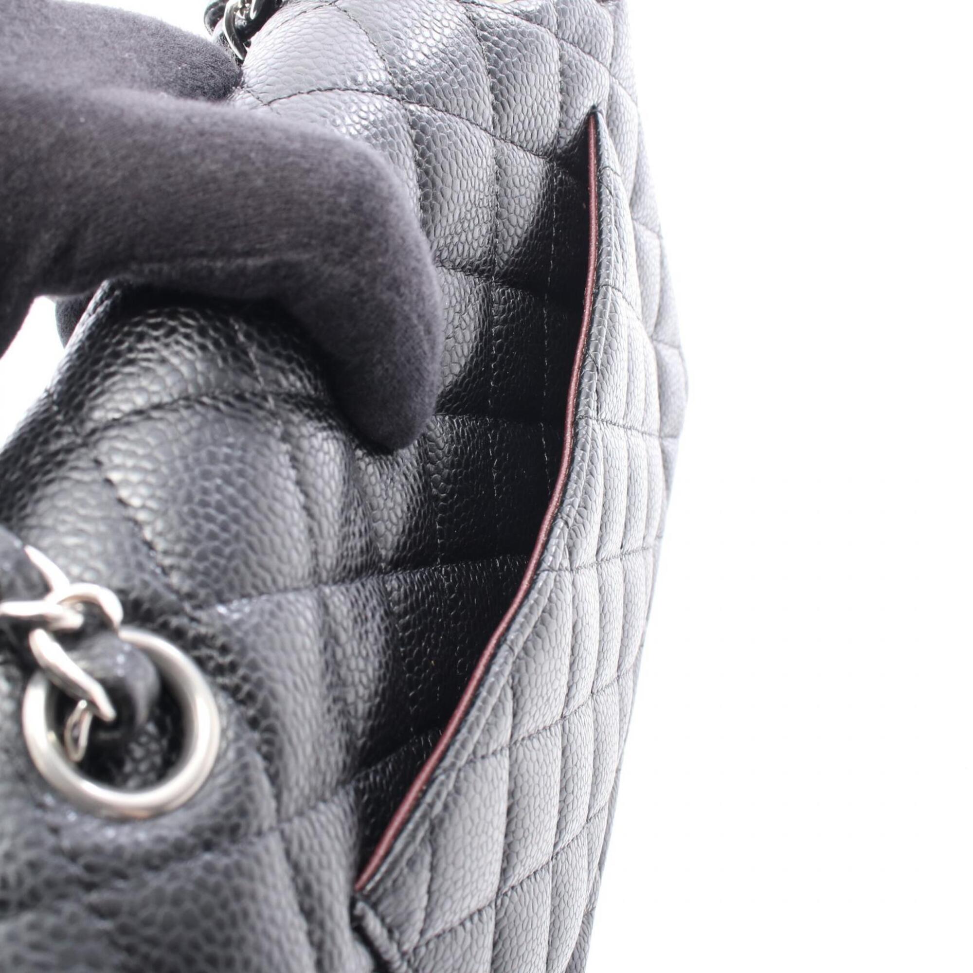 Chanel Black Grained Calfskin Handbag Shoulder Bag (Pre-Owned)