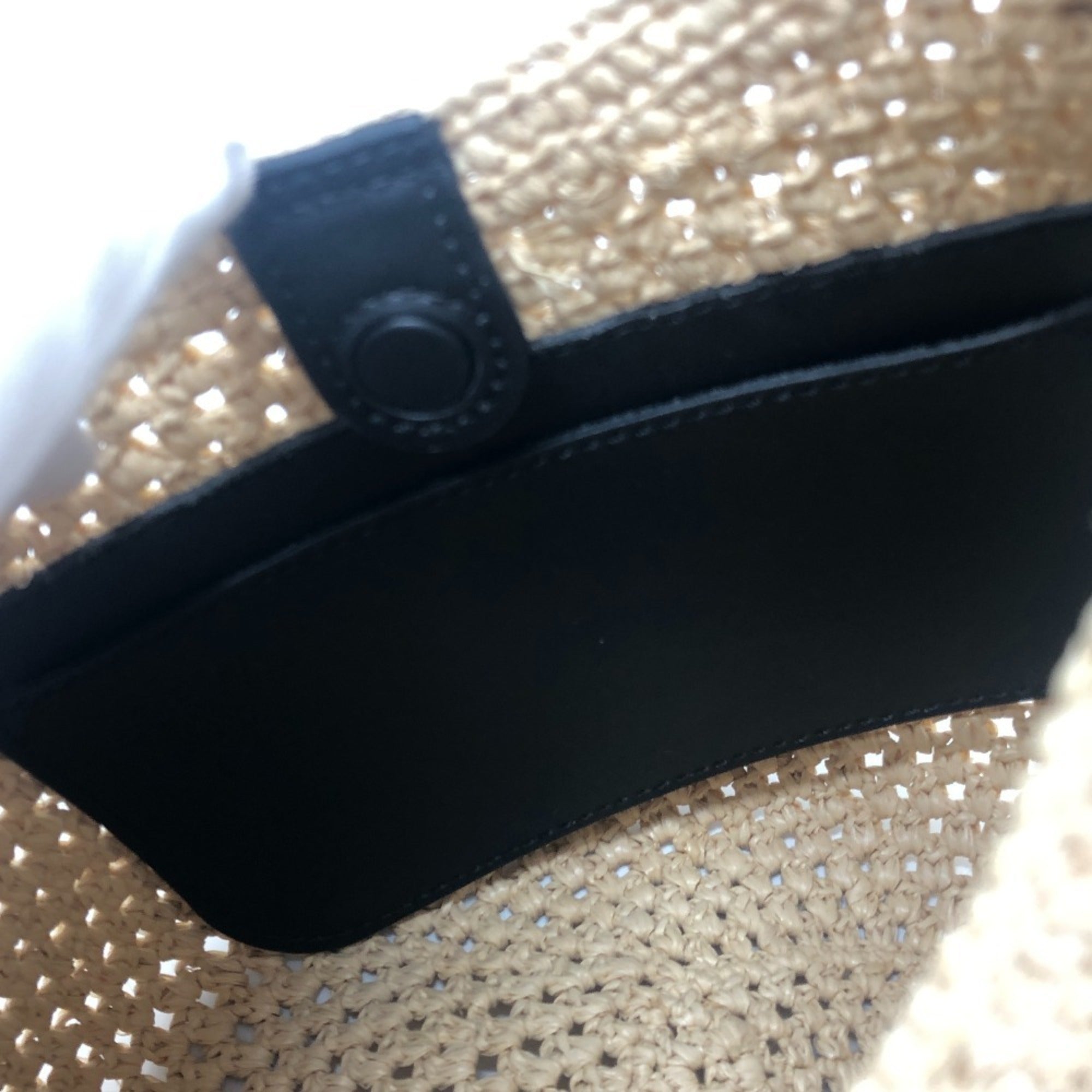 Loewe Black Raffia Shoulder Bag (Pre-Owned)