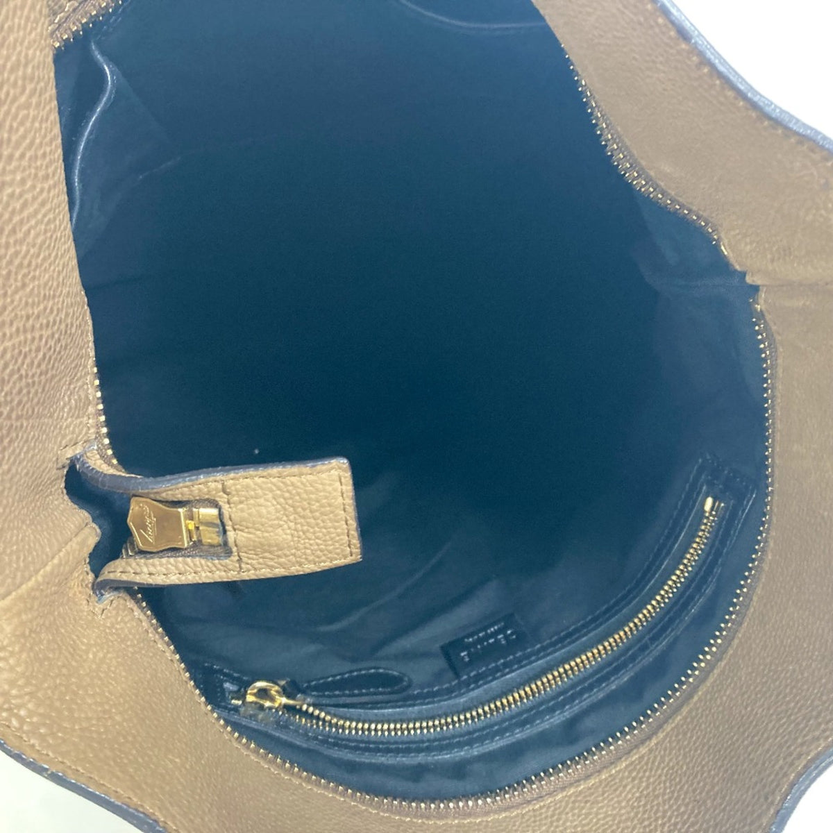 Celine Brown Leather Shoulder Bag (Pre-Owned)