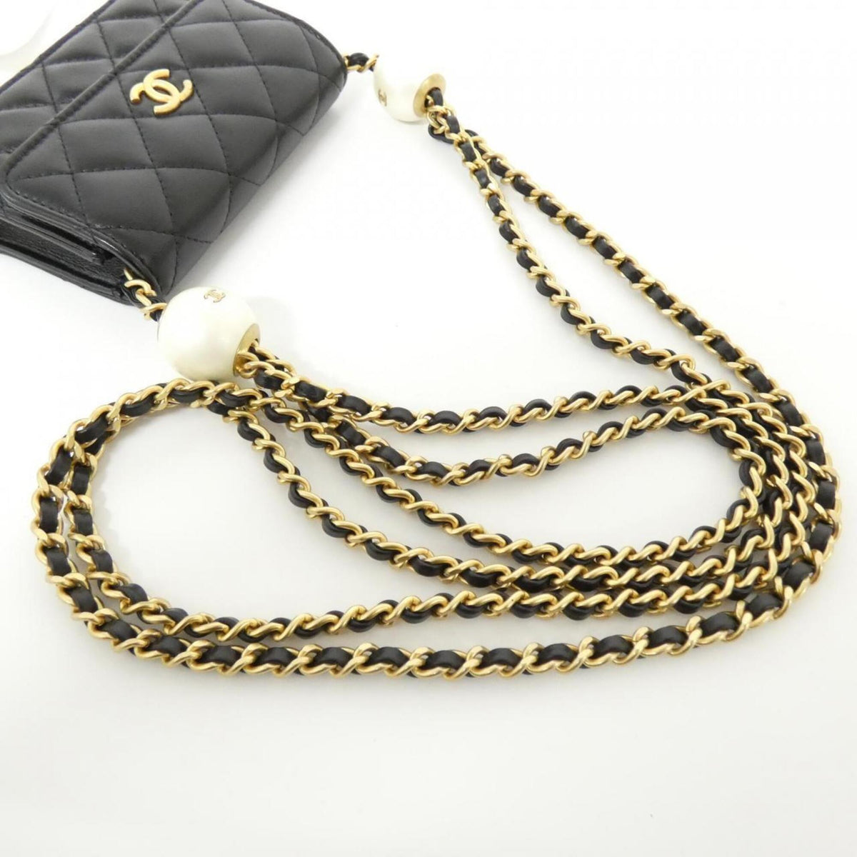 Chanel Black Leather Handbag Shoulder Bag (Pre-Owned)