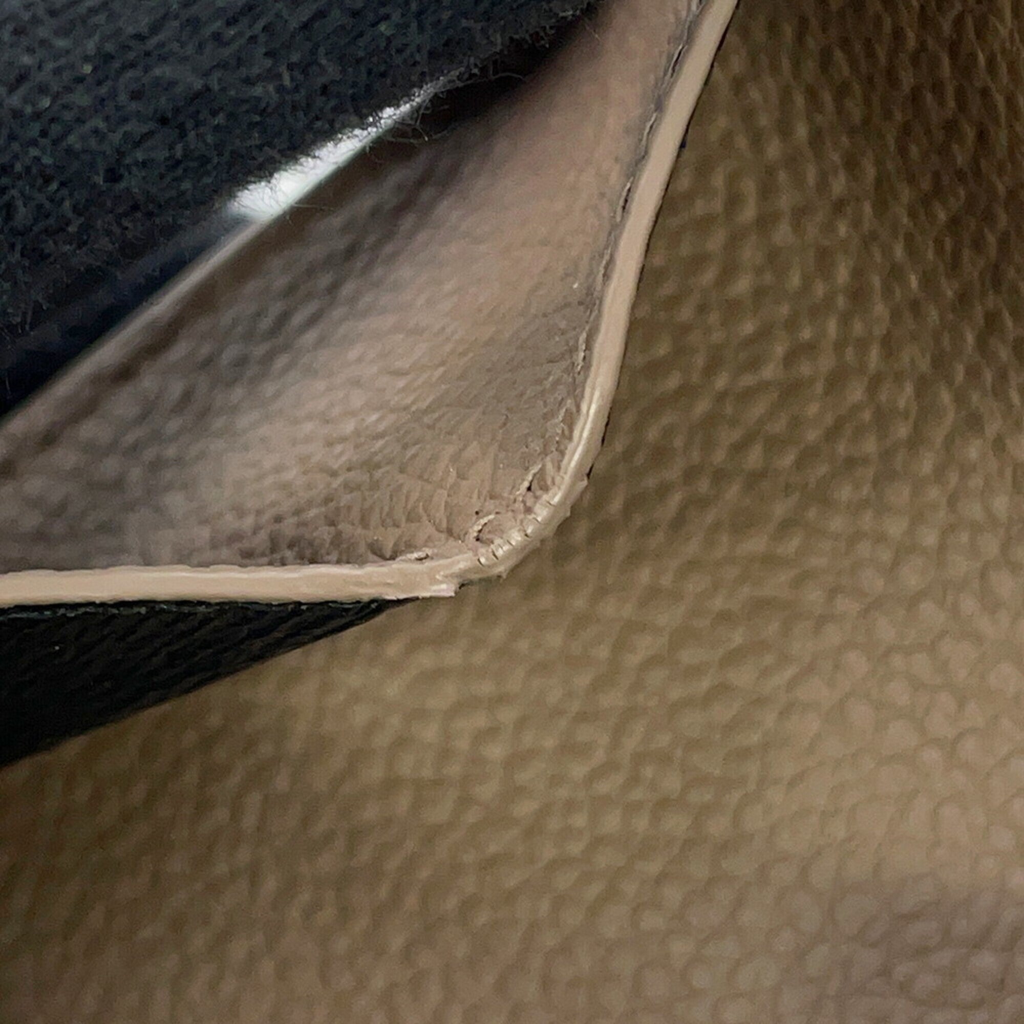 Yves Saint Laurent Brown Leather Wallet (Tri-Fold) (Pre-Owned)