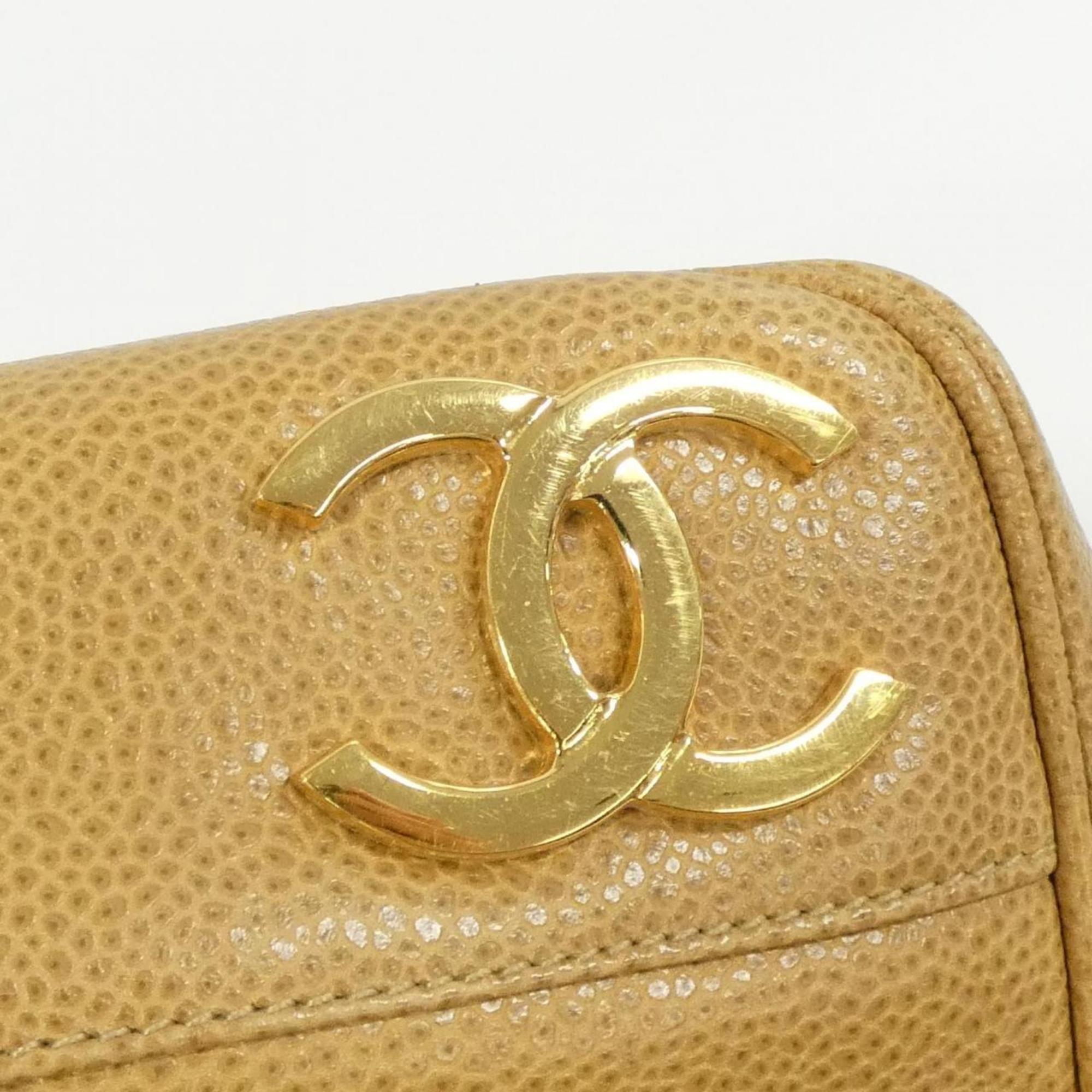 Chanel Beige Grained Calfskin Shoulder Bag (Pre-Owned)