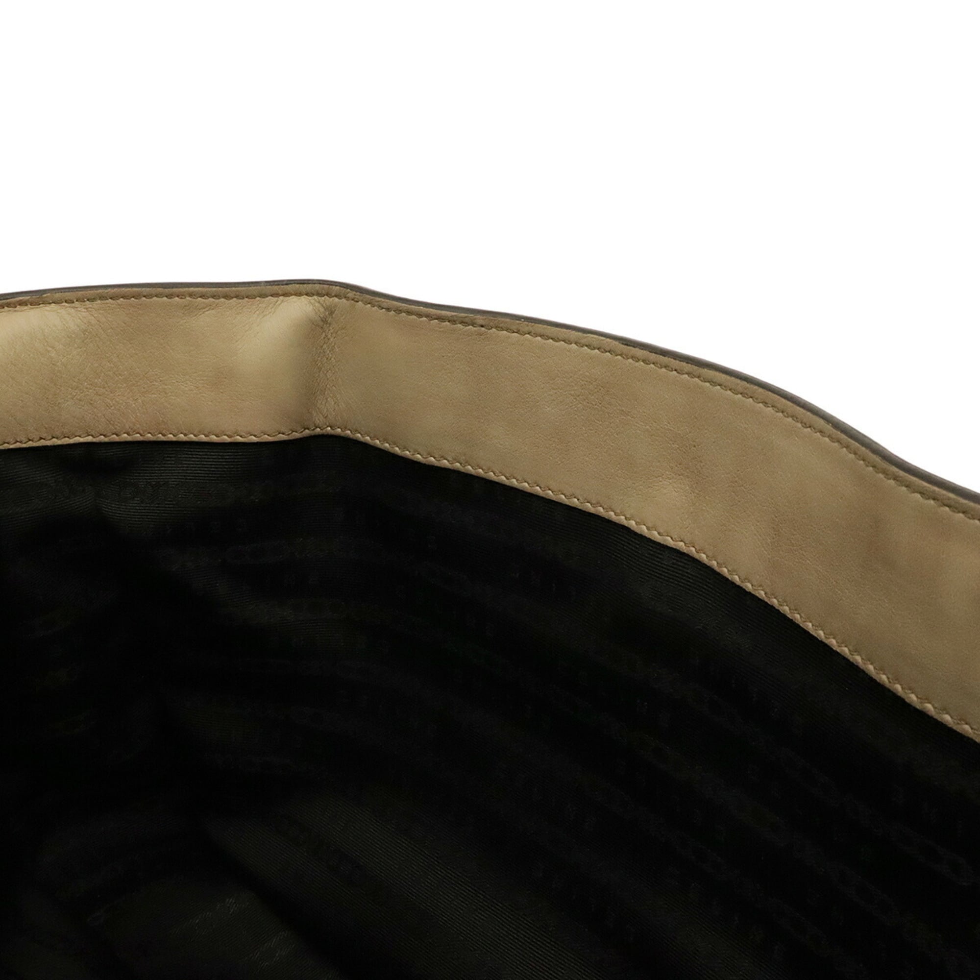 Celine Beige Leather Handbag Tote Bag (Pre-Owned)
