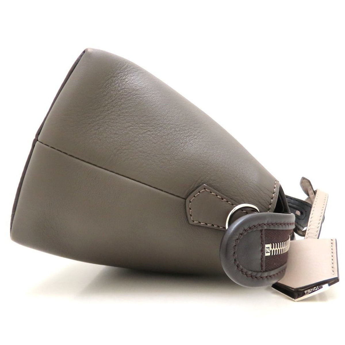 Fendi Gray Leather Handbag Shoulder Bag (Pre-Owned)