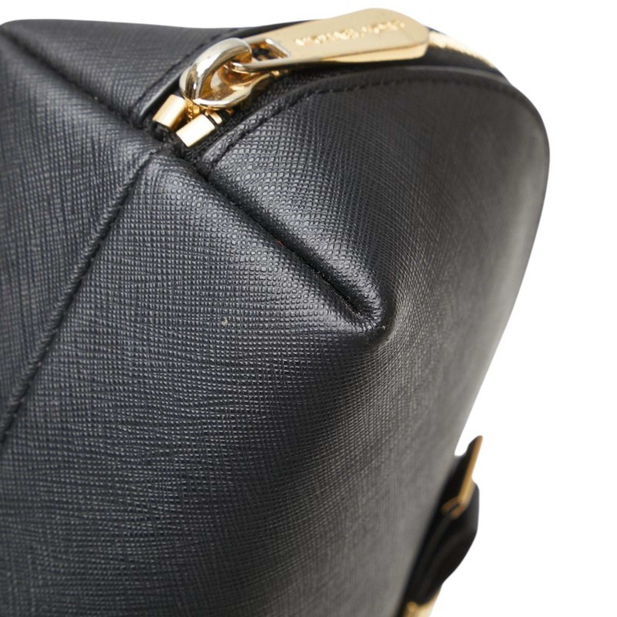 Michael Kors Black Leather Pouch (Pre-Owned)