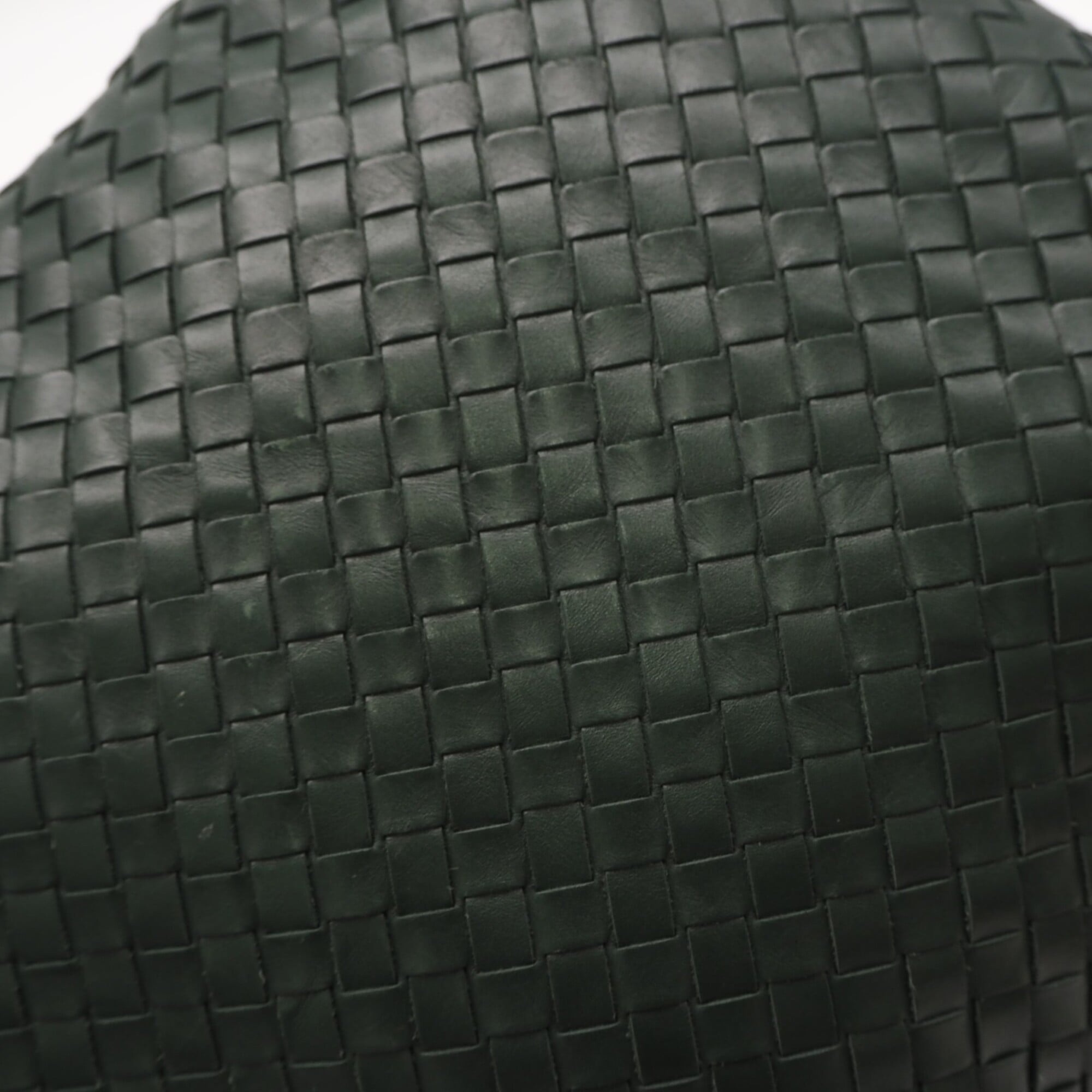 Bottega Veneta Intrecciato Black Green Leather Shoulder Bag (Pre-Owned)