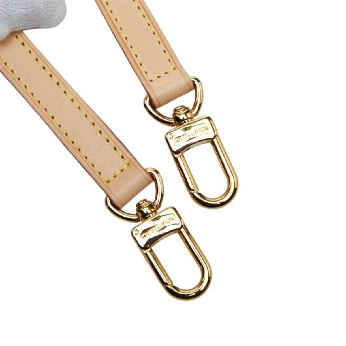Louis Vuitton Beige Leather (Pre-Owned)