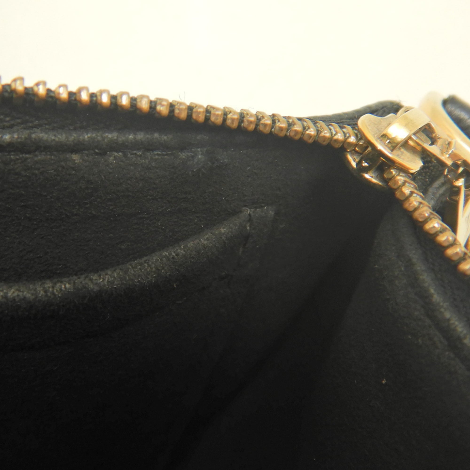 Louis Vuitton Noir Leather Pochette Pouch Shoulder Bag (Pre-Owned)