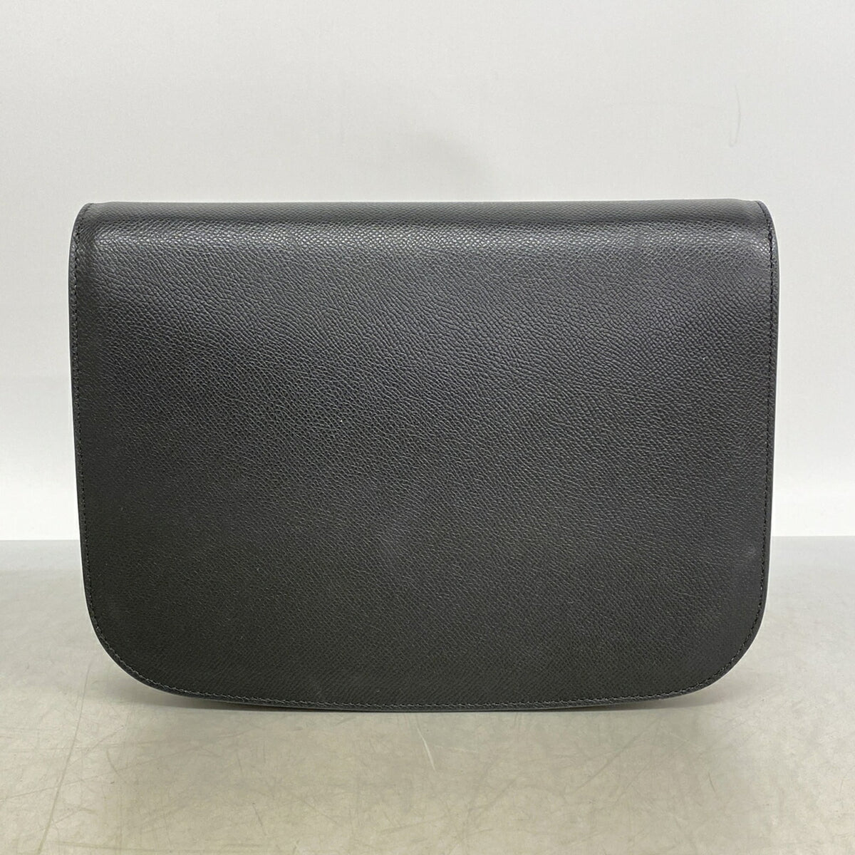 Salvatore Ferragamo Black Leather Shoulder Bag (Pre-Owned)