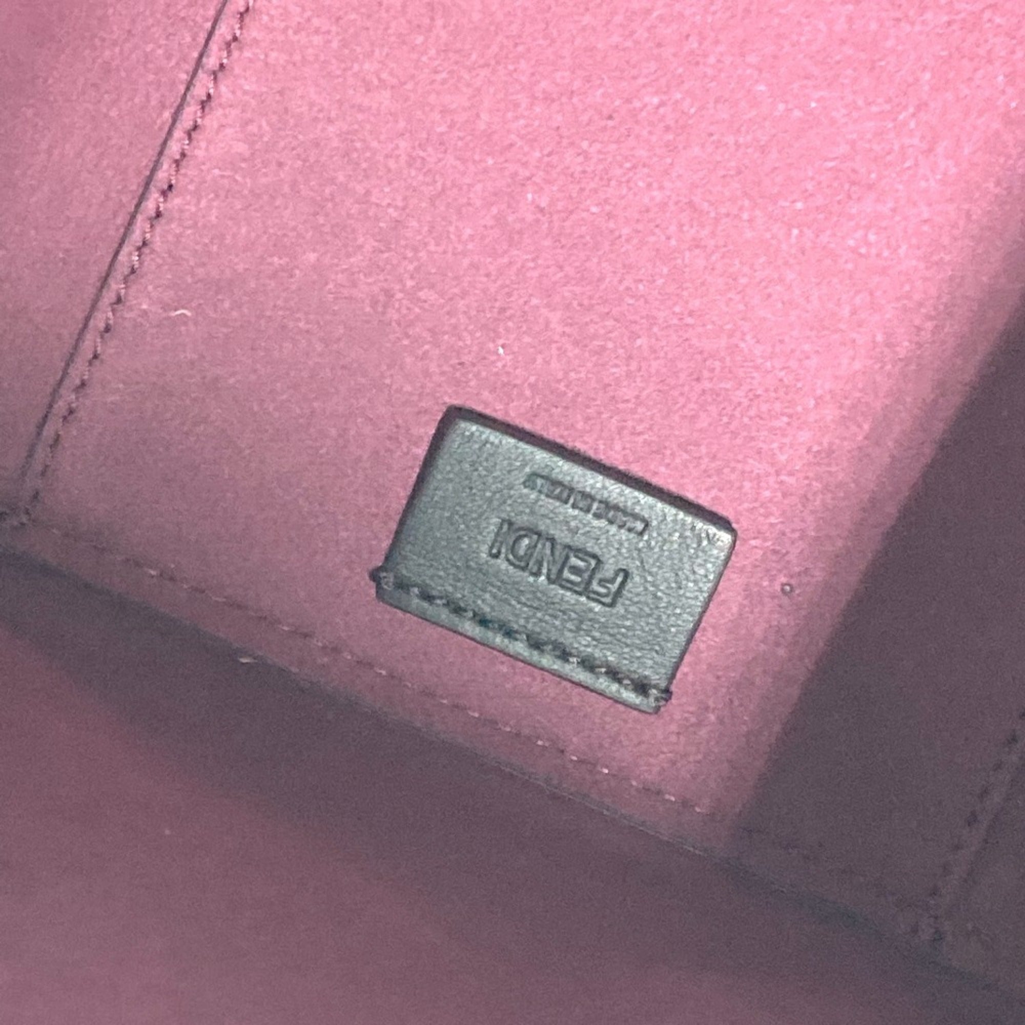 Fendi Purple Leather Shoulder Bag (Pre-Owned)
