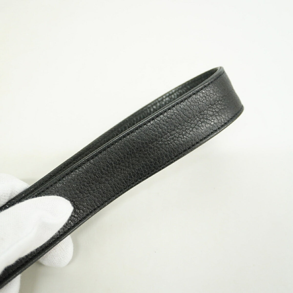 Chanel Black Grained Calfskin Shoulder Bag (Pre-Owned)