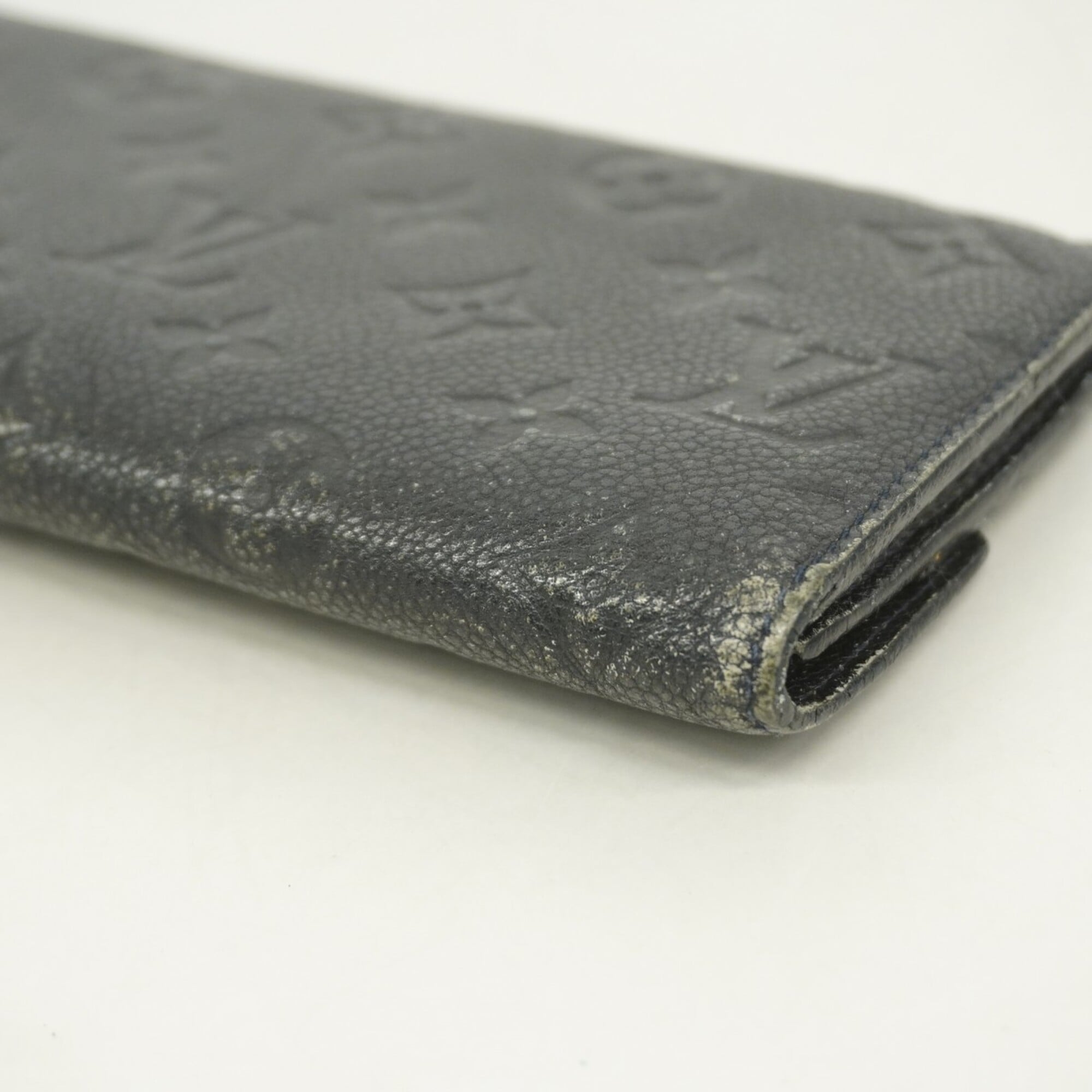 Louis Vuitton Infini Long Wallet (Bi-Fold) (Pre-Owned)