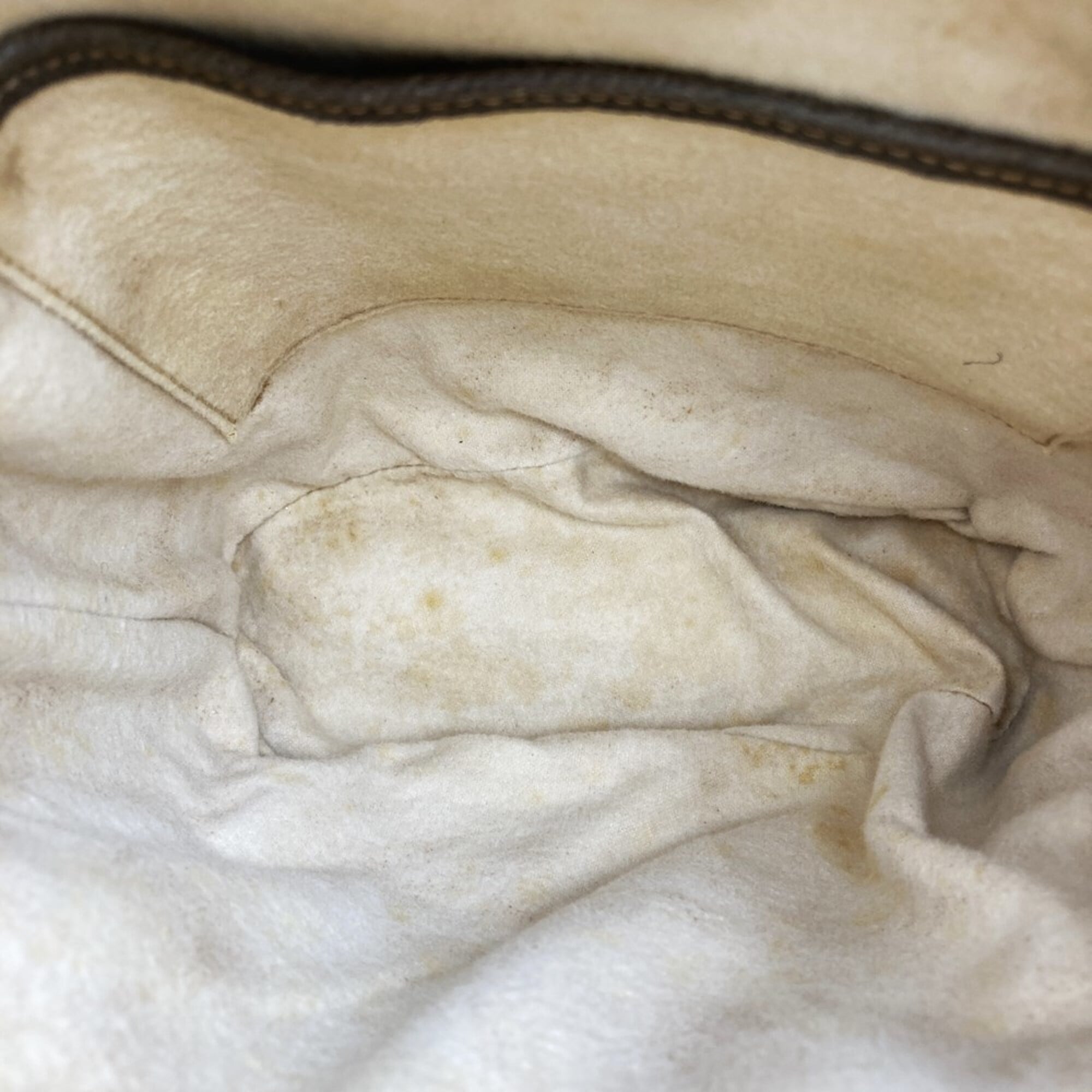 Gucci Brown Gg Supreme Shoulder Bag (Pre-Owned)