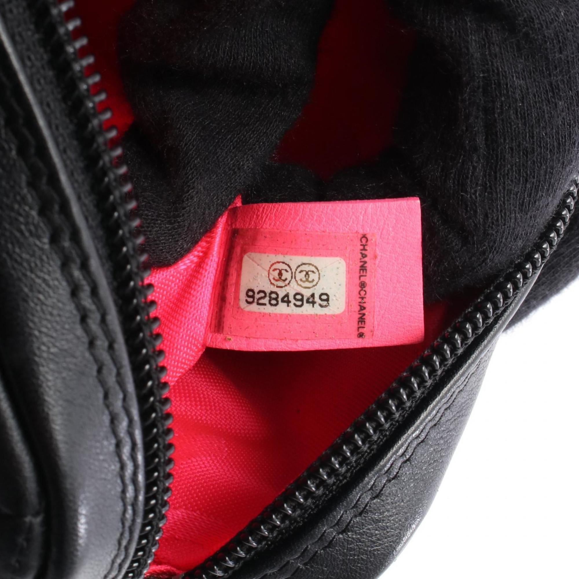 Chanel Black Leather Handbag (Pre-Owned)