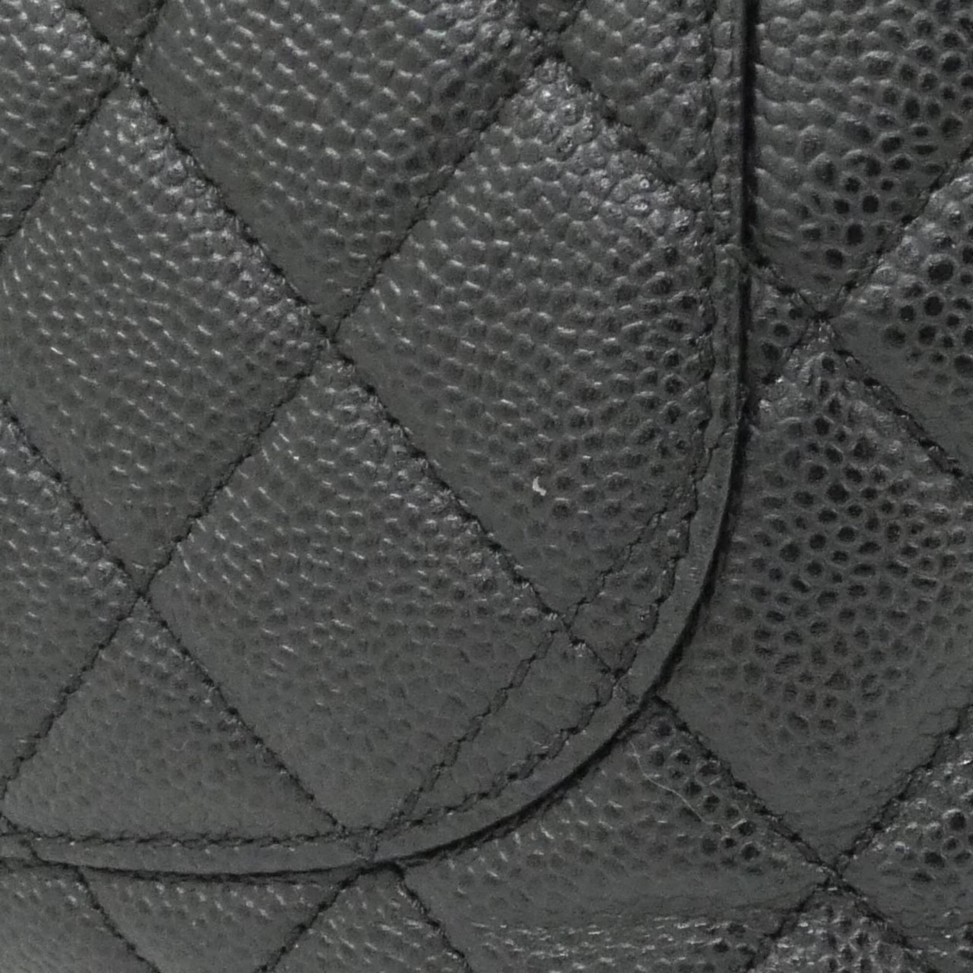 Chanel Black Grained Calfskin Shoulder Bag (Pre-Owned)