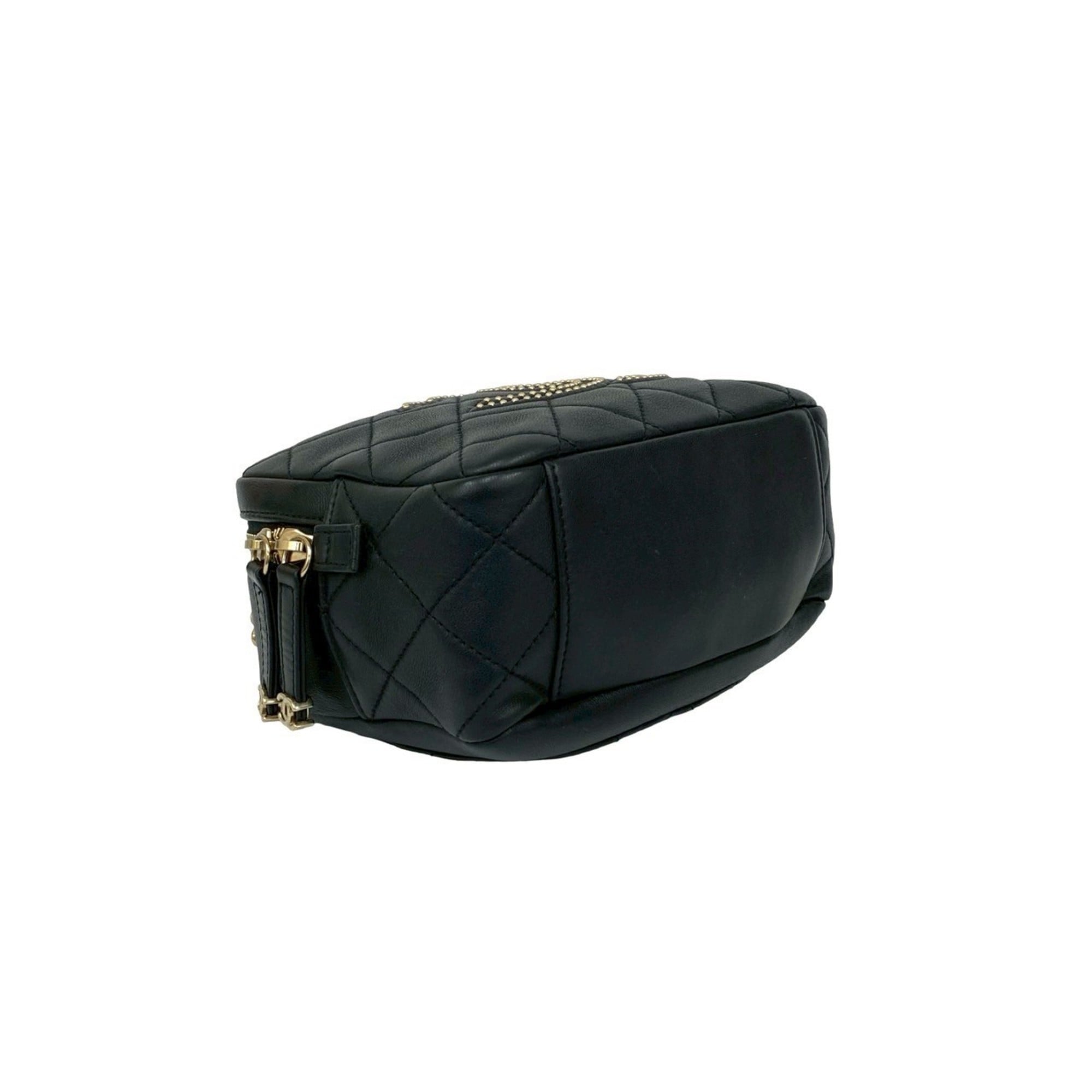 Chanel Black Leather Handbag Shoulder Bag (Pre-Owned)