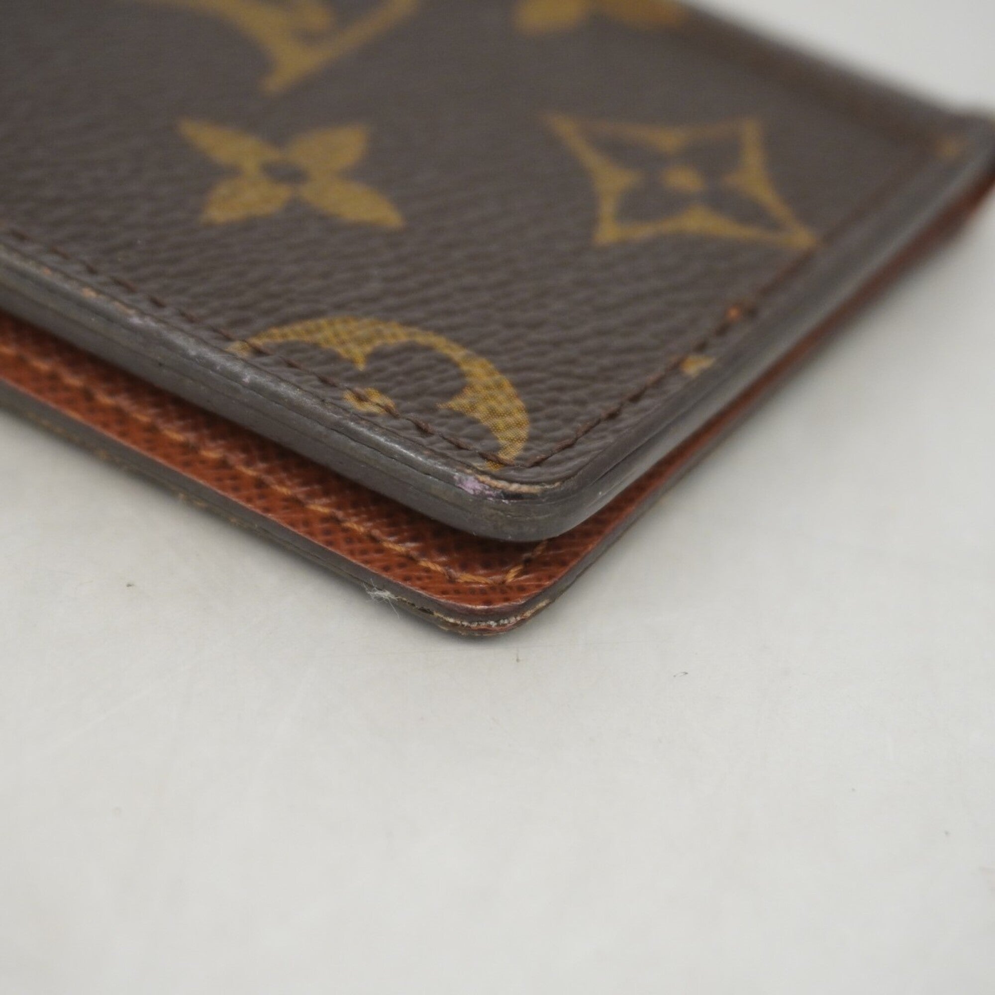 Louis Vuitton Brown (Pre-Owned)