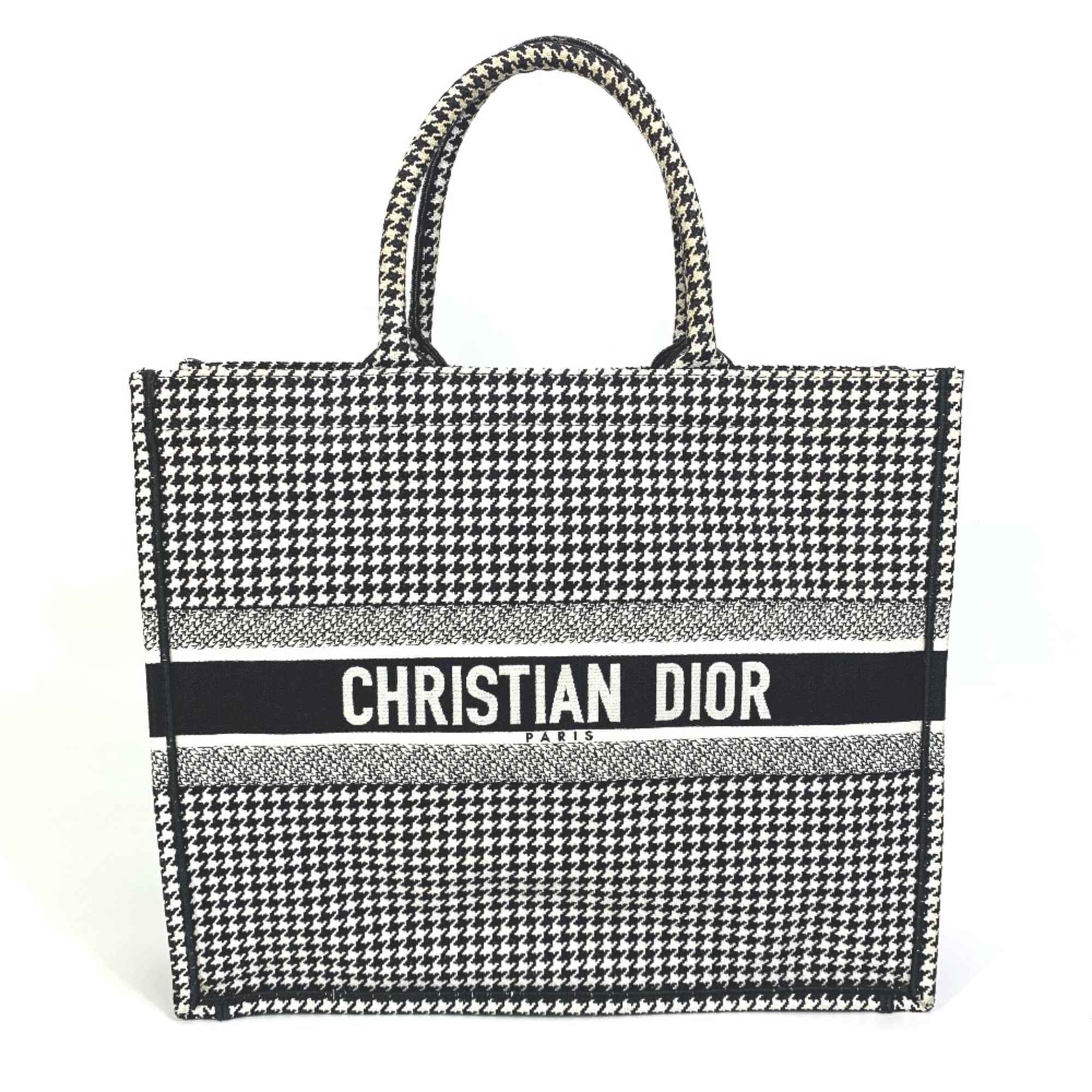 Christian Dior White Cloth Tote Bag (Pre-Owned)