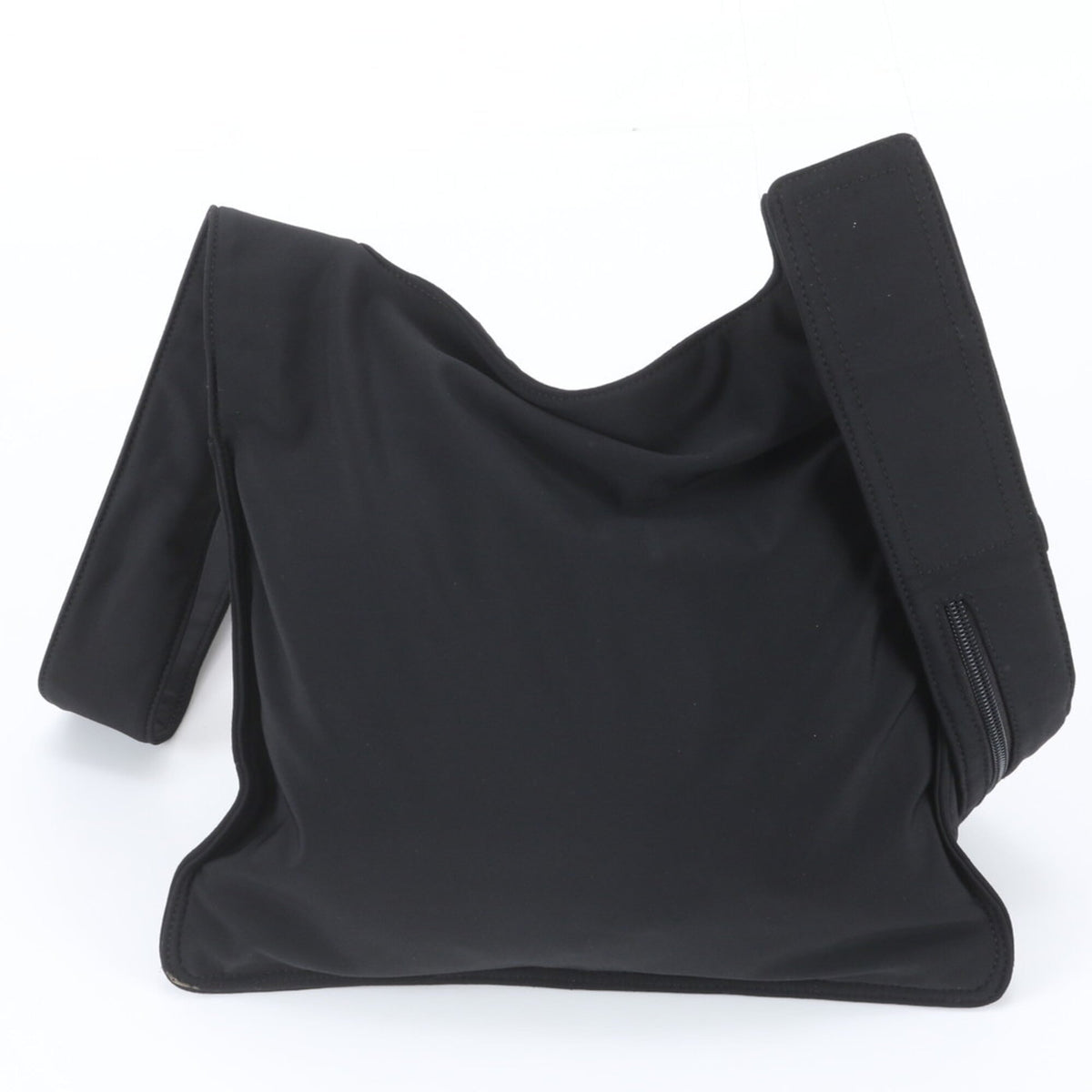 Miu Miu Black Messenger Bag Shoulder Bag Tote Bag (Pre-Owned)