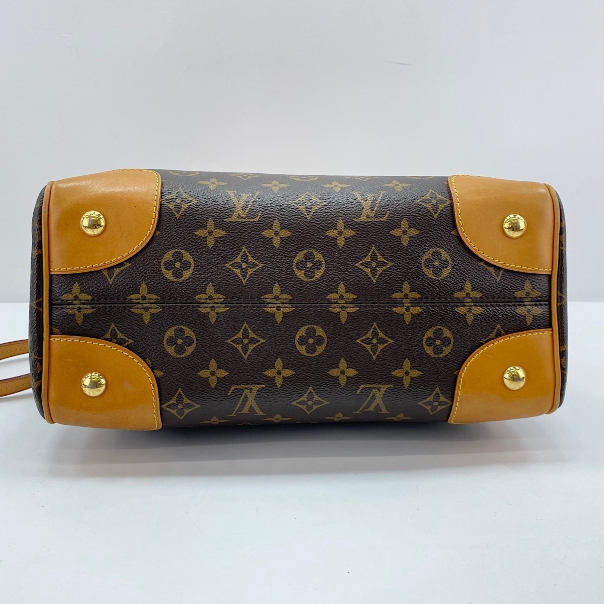 Louis Vuitton Brown Handbag (Pre-Owned)