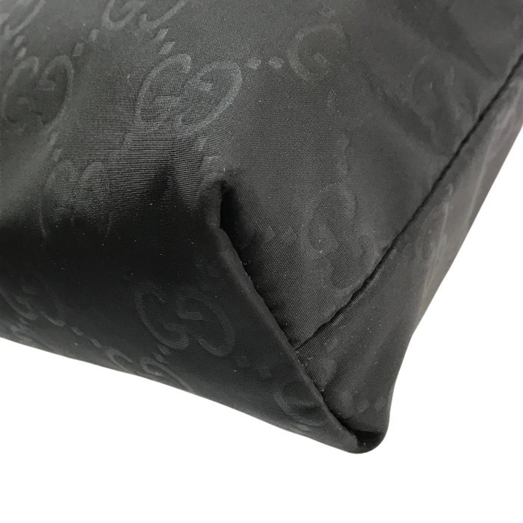 Gucci Black Nylon Leather Shoulder Bag (Pre-Owned)