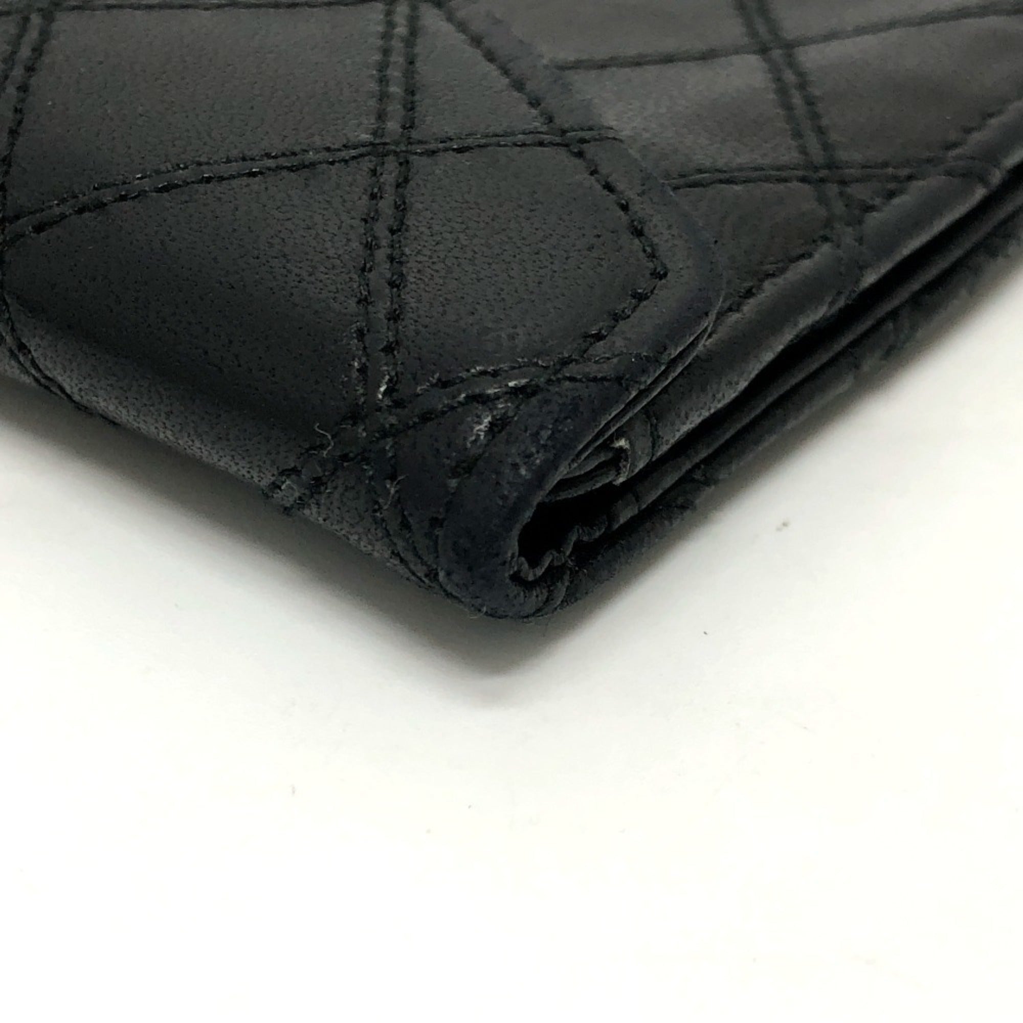 Chanel Black Leather Long Wallet (Bi-Fold) (Pre-Owned)