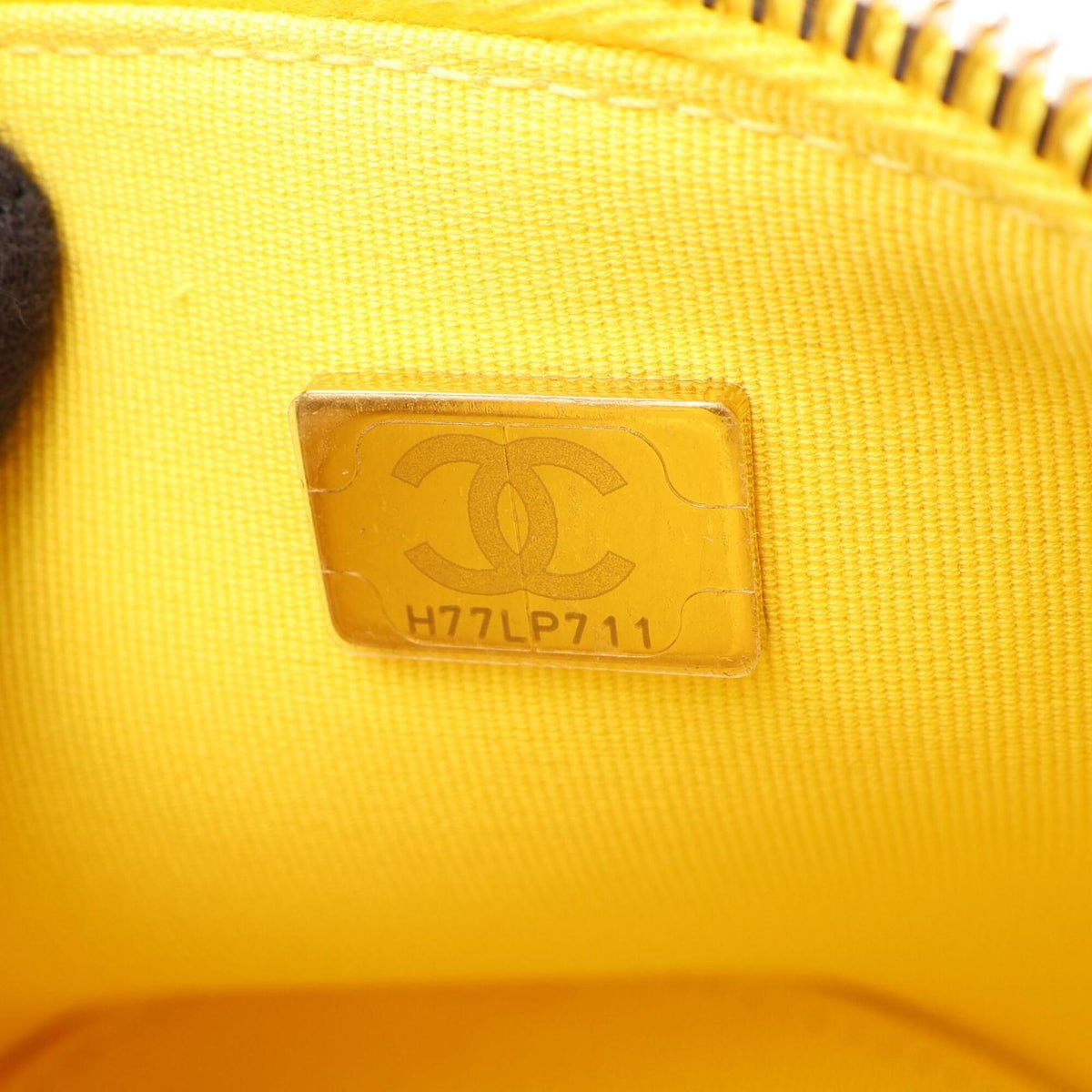 Chanel Yellow Leather Handbag Shoulder Bag (Pre-Owned)