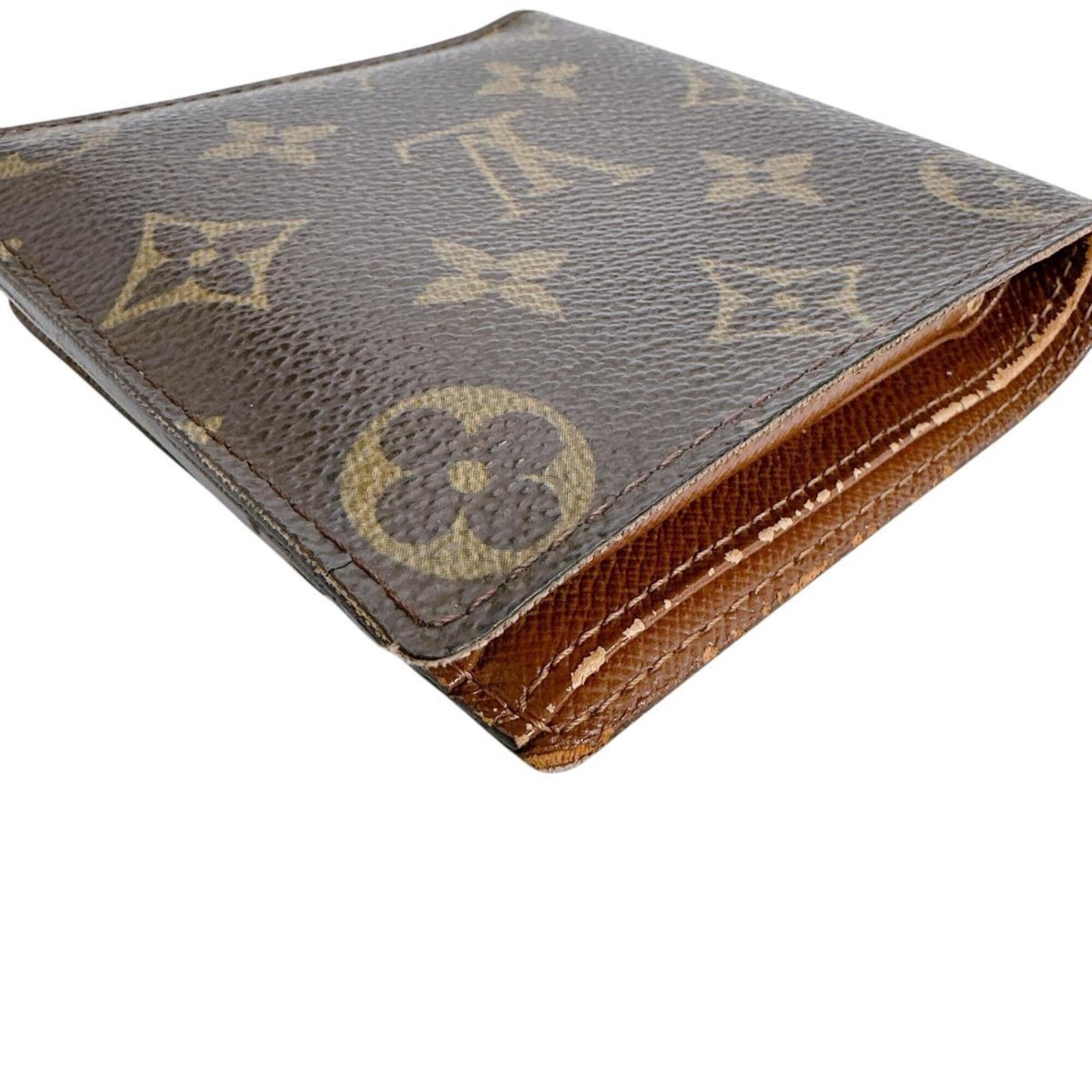 Louis Vuitton Monogram Brown Monogram Wallet (Bi-Fold) (Pre-Owned)