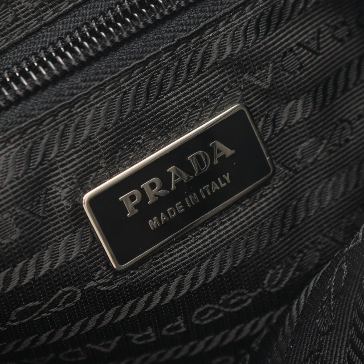 Prada Black Nylon Handbag Shoulder Bag (Pre-Owned)