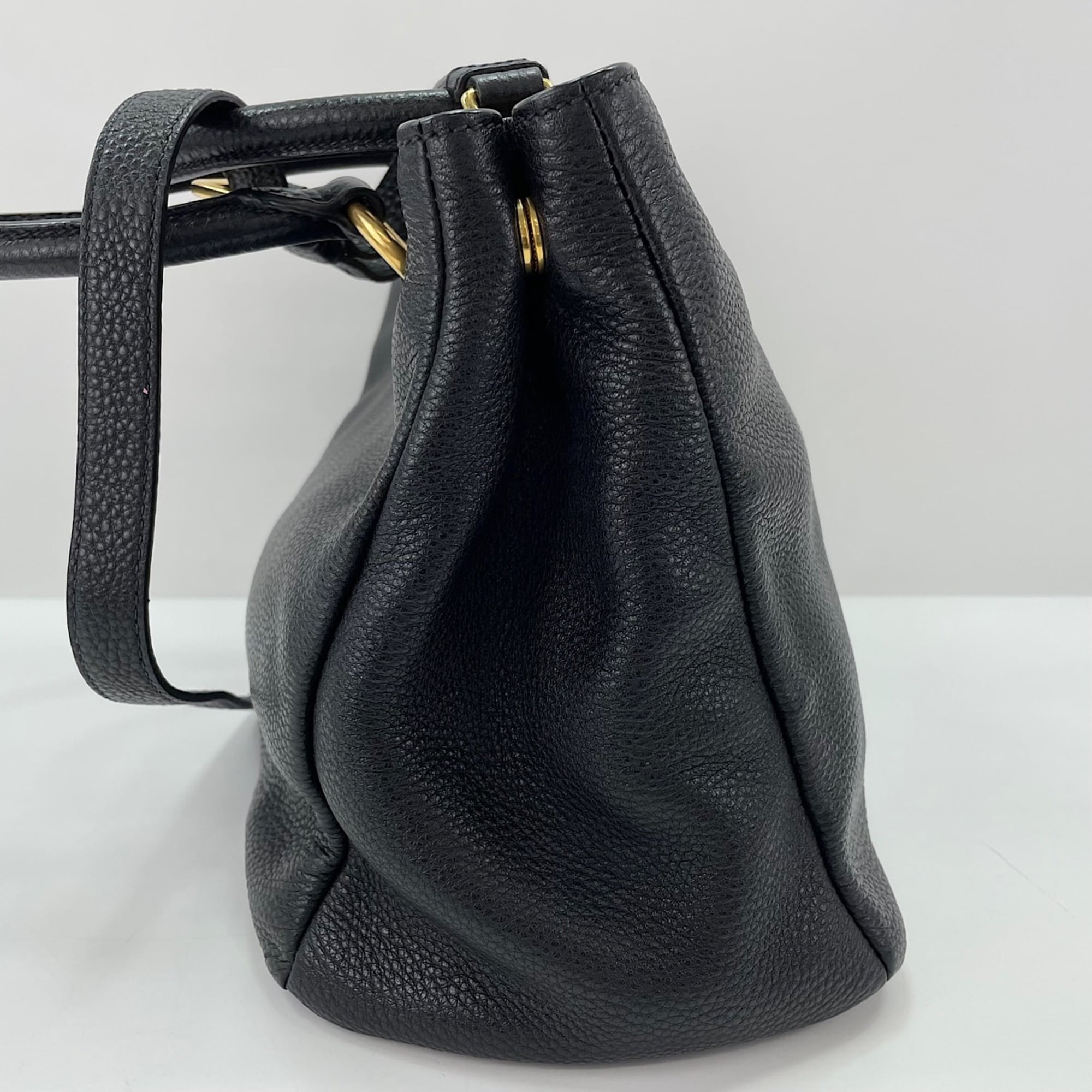Prada Black Leather Handbag (Pre-Owned)