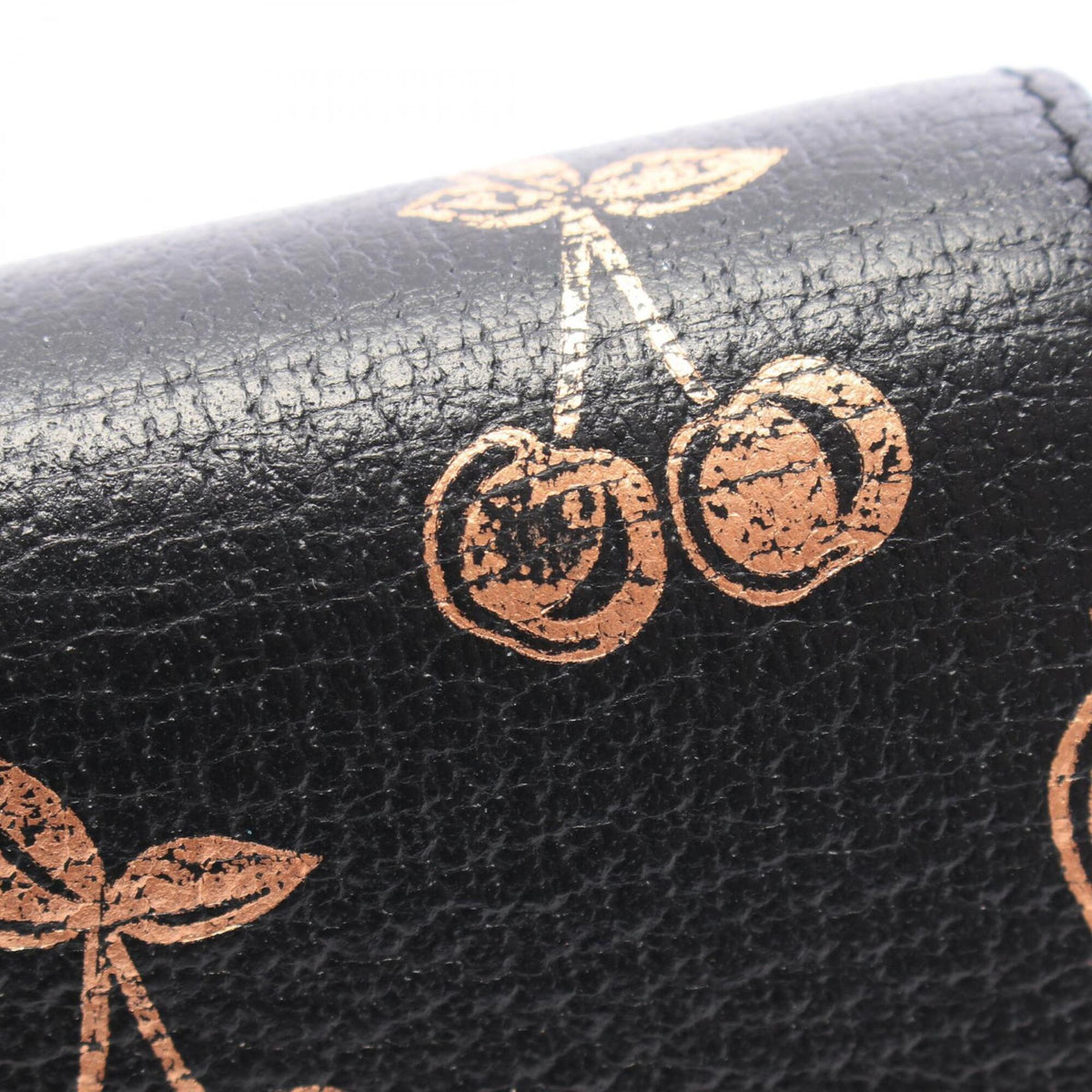 Gucci Gold Black Leather Wallet (Bi-Fold) (Pre-Owned)