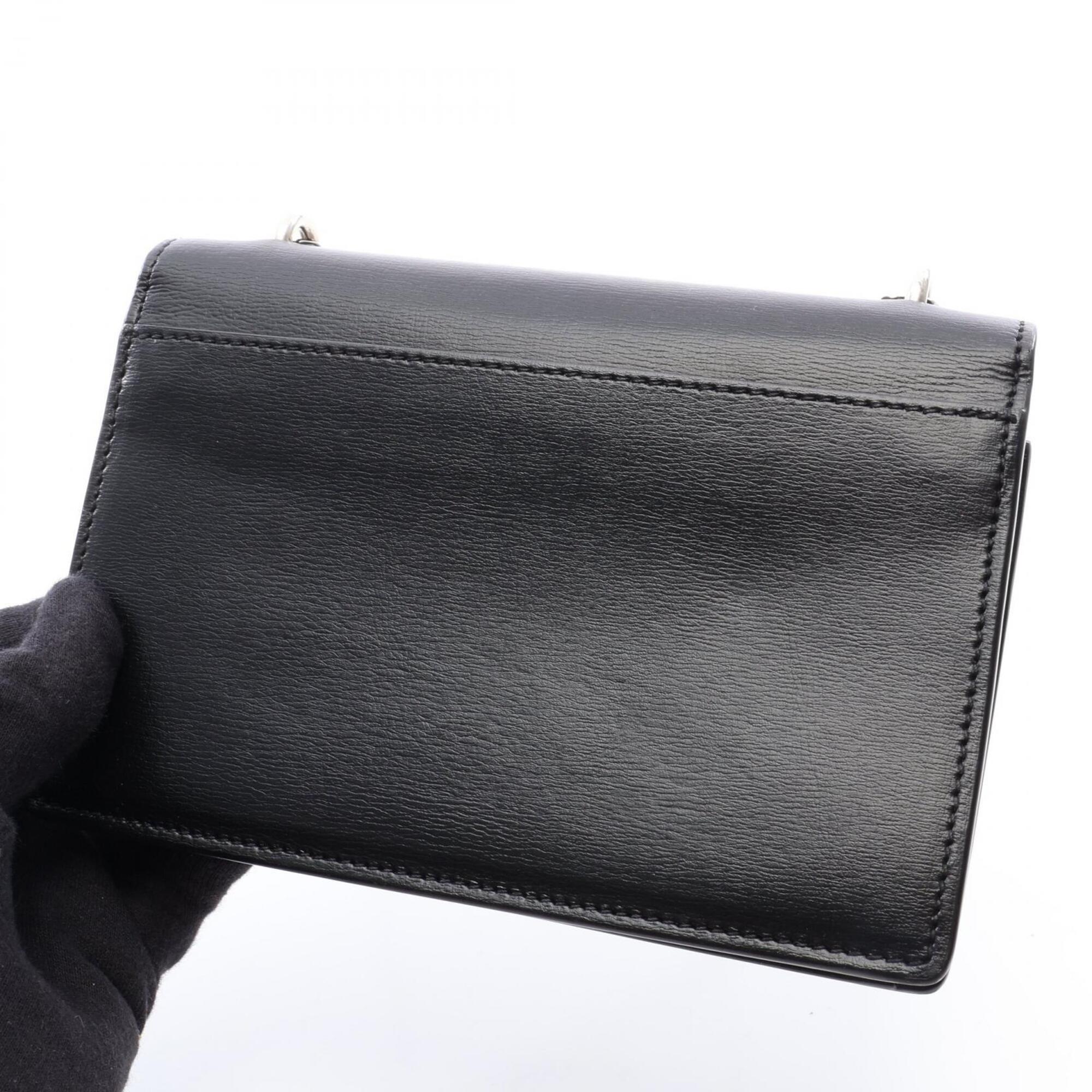 Yves Saint Laurent Black Leather Handbag Shoulder Bag (Pre-Owned)