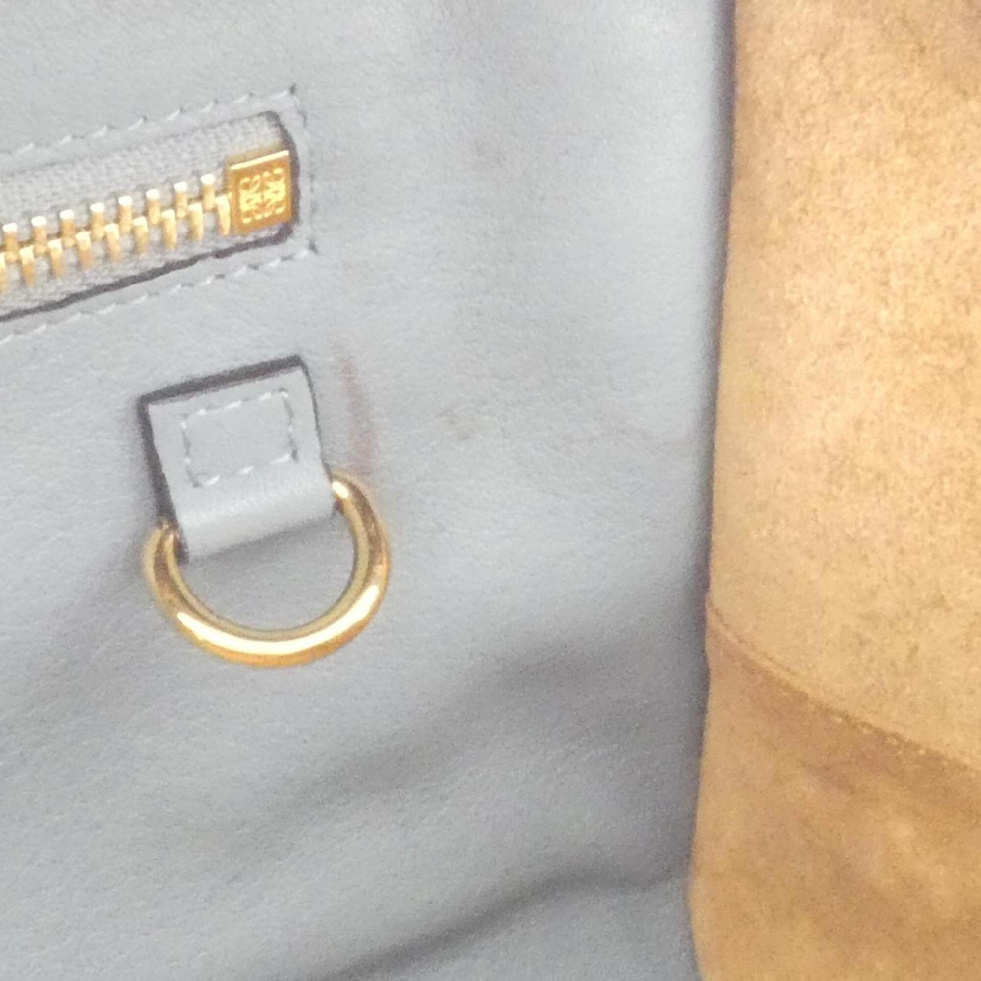 Loewe Light Blue Leather Handbag (Pre-Owned)