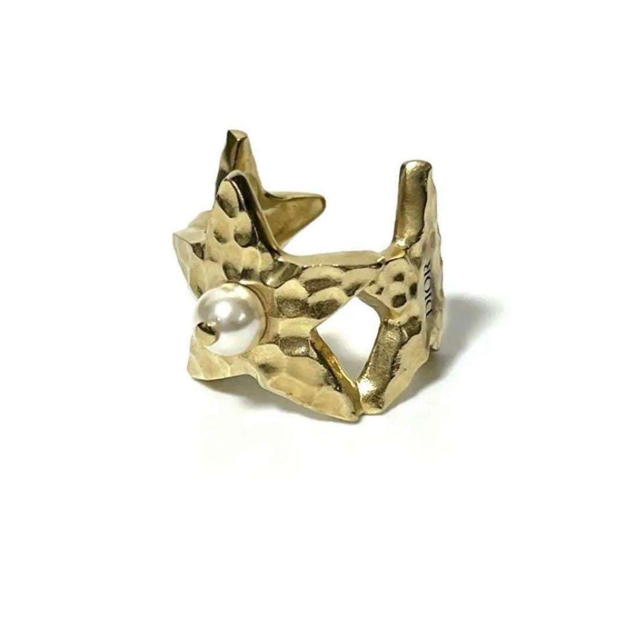 Christian Dior Gold Metal Band Ring (Pre-Owned)