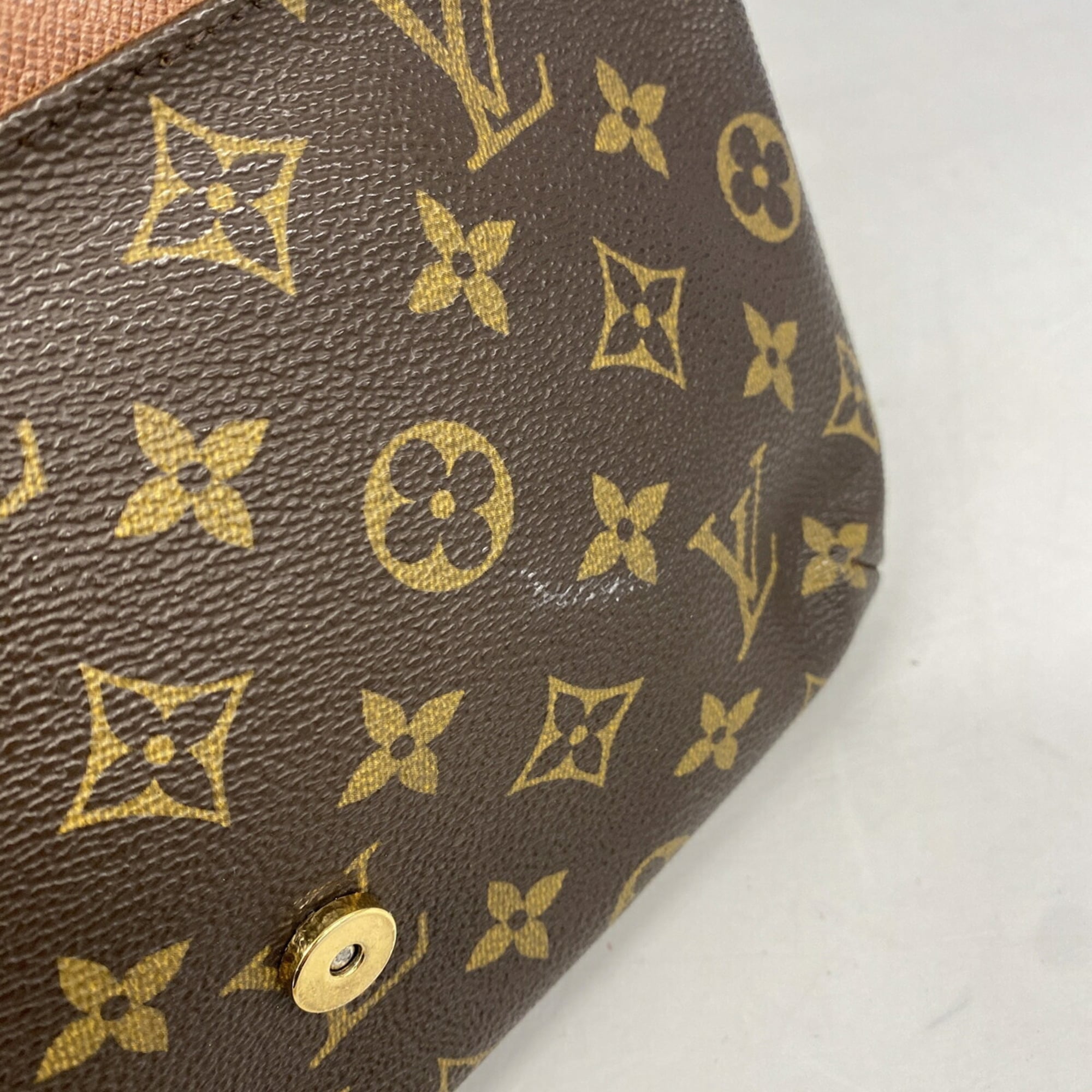 Louis Vuitton Brown Shoulder Bag (Pre-Owned)