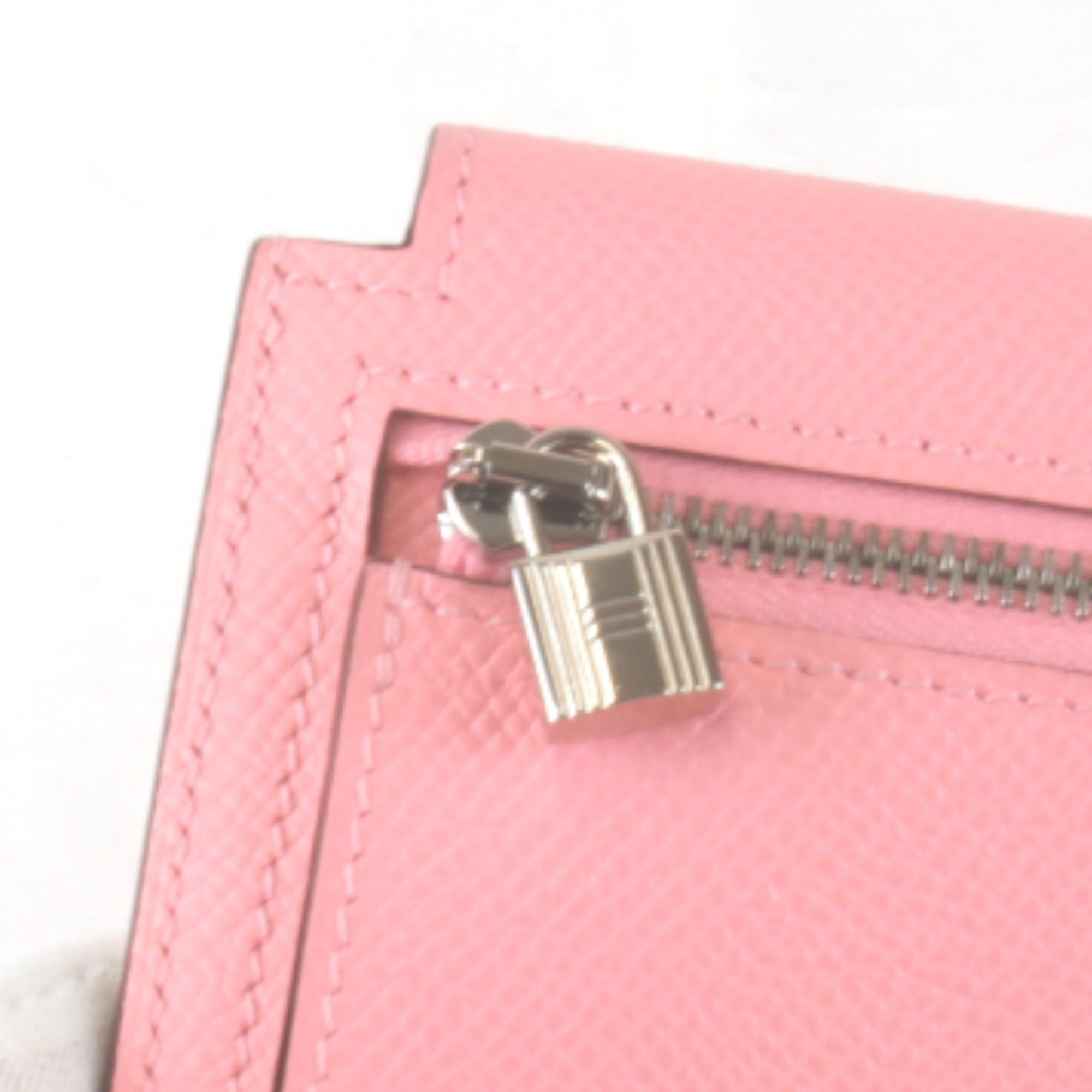 Hermes Kelly Pink Leather Coin Purse/Coin Case (Pre-Owned)
