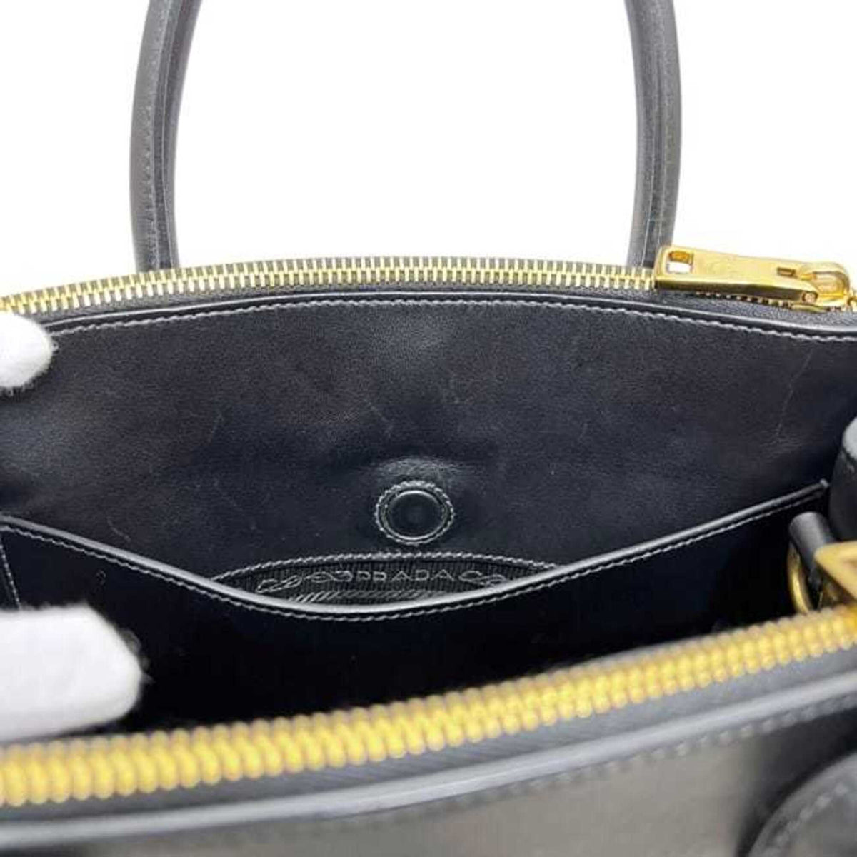 Prada Black Nero Leather Saffiano Handbag Shoulder Bag (Pre-Owned)