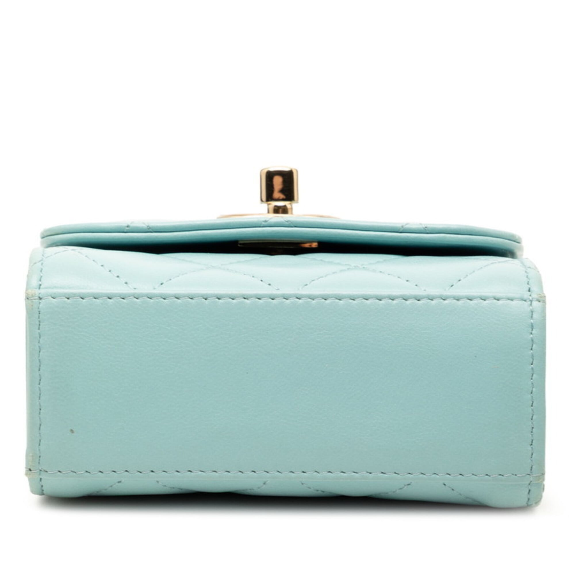 Chanel Light Blue Leather Shoulder Bag (Pre-Owned)