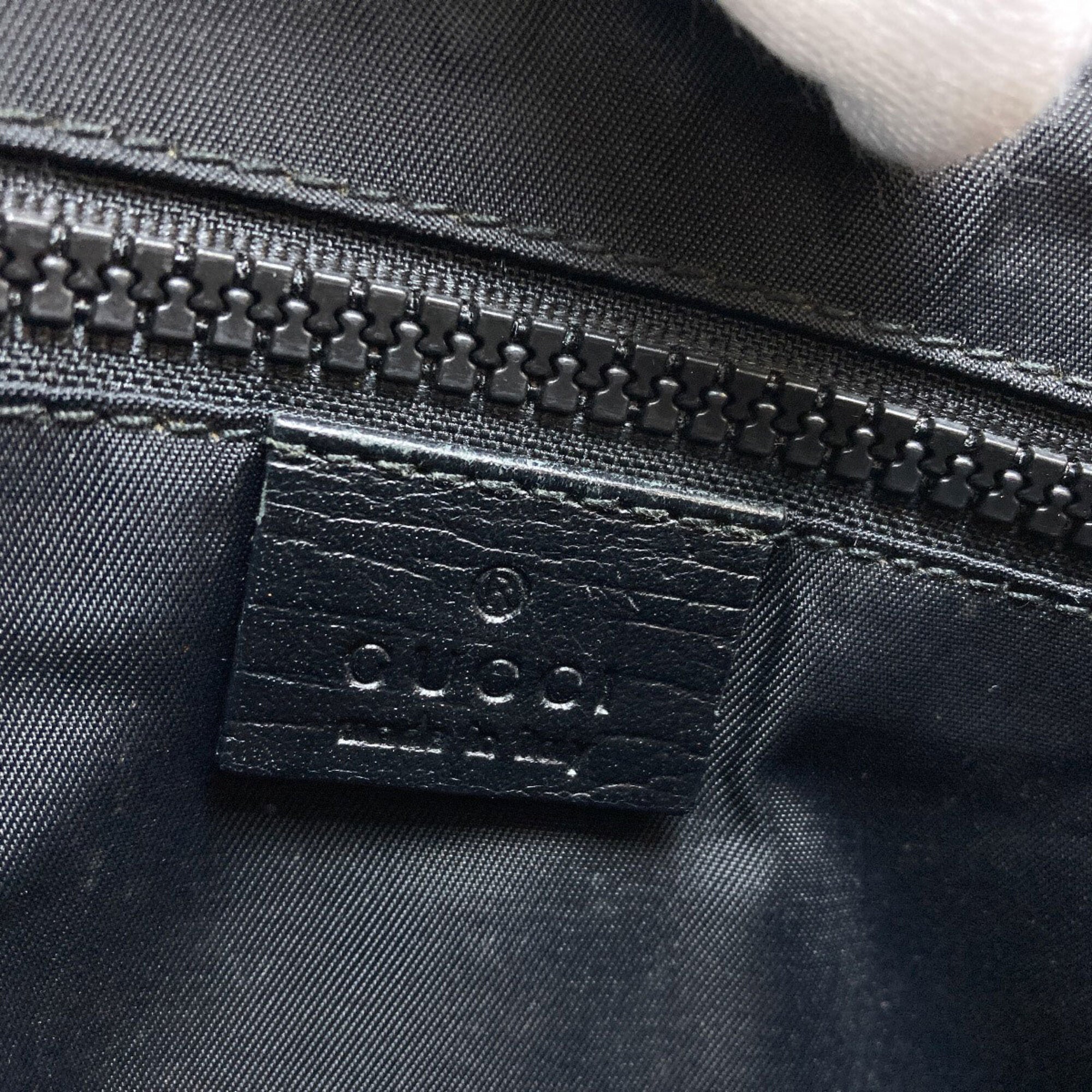 Gucci Black Pvc Shoulder Bag (Pre-Owned)
