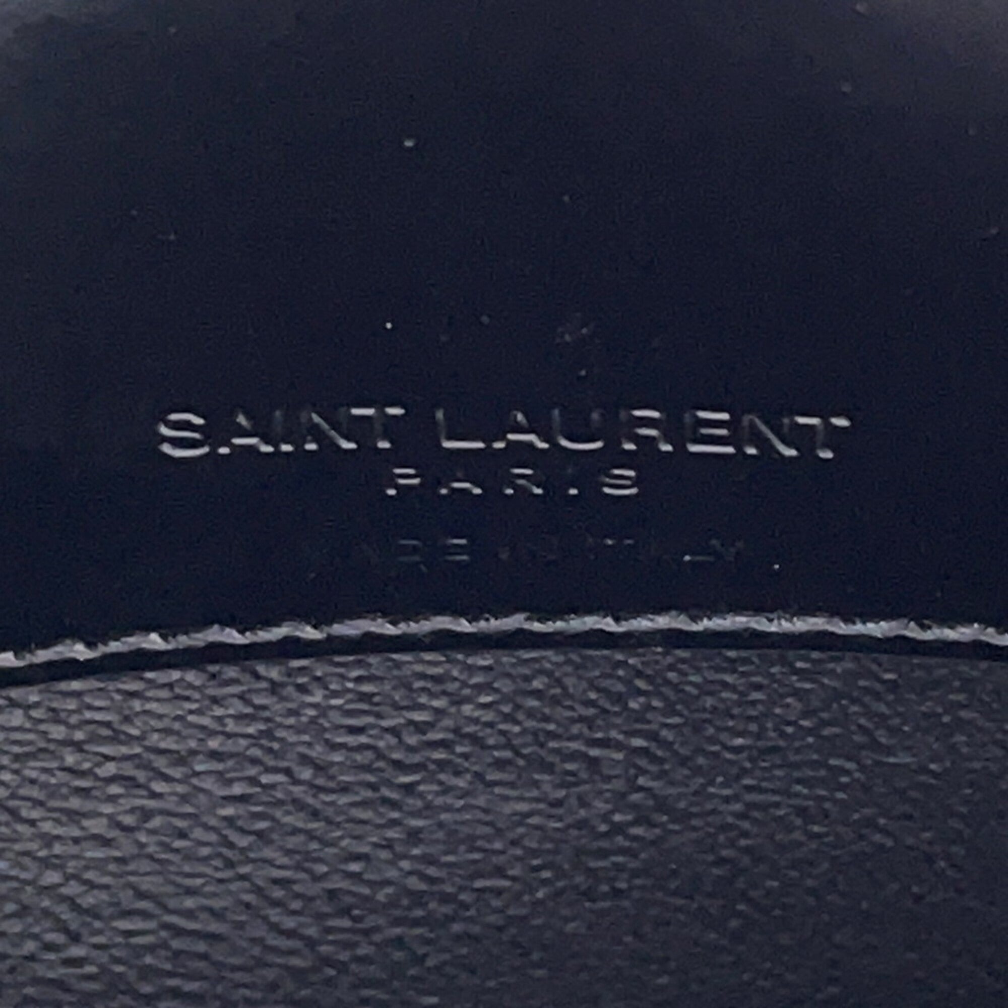 Yves Saint Laurent Black Patent Leather Handbag Pouch (Pre-Owned)