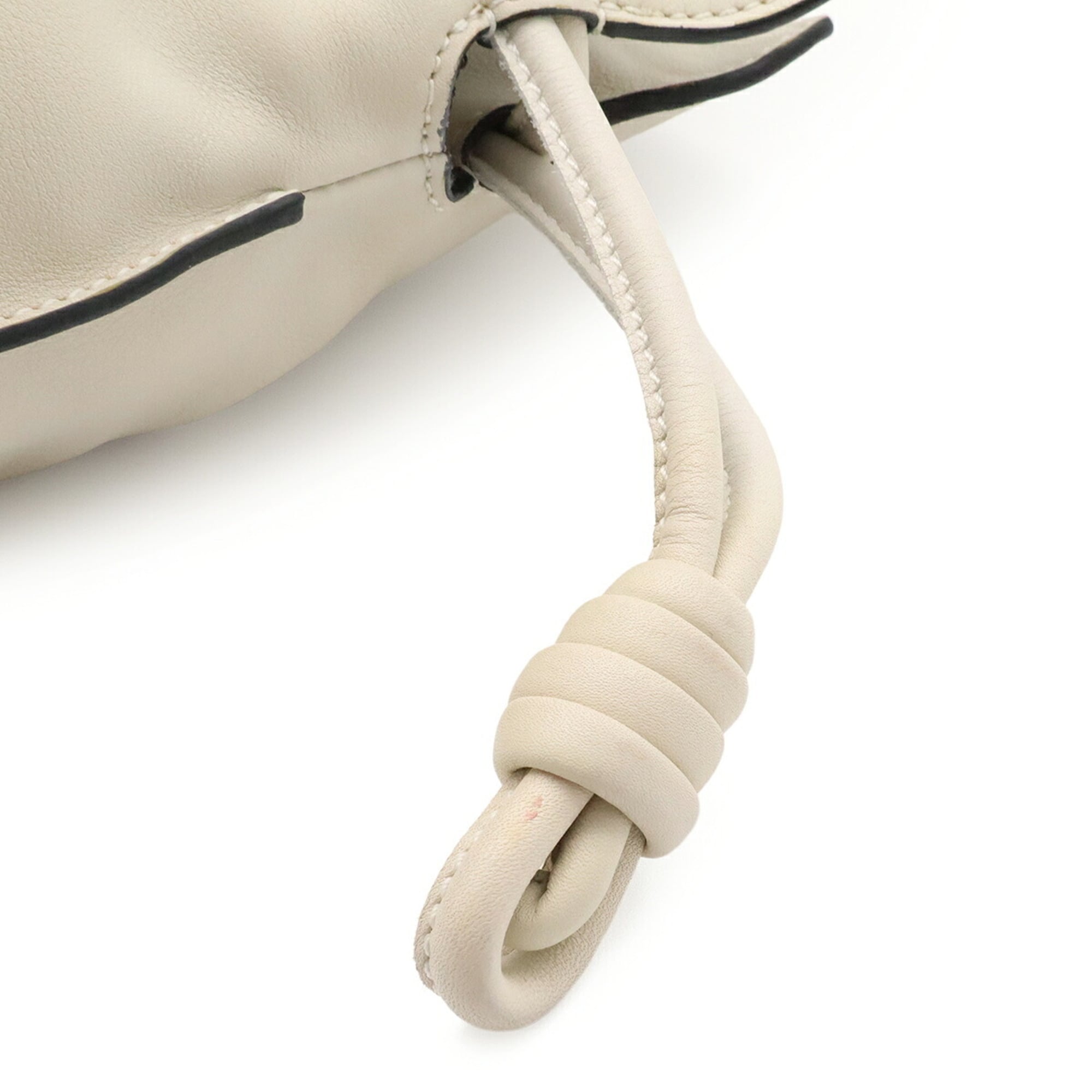 Loewe Off-White Leather Clutch Bag Pochette Shoulder Bag (Pre-Owned)